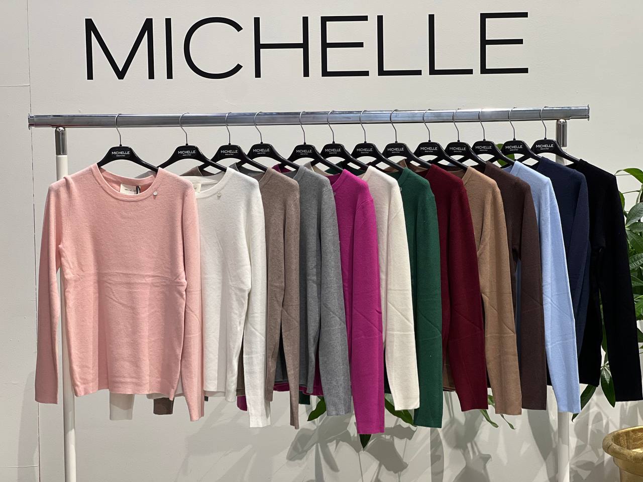 Amelie Follies (Michelle)