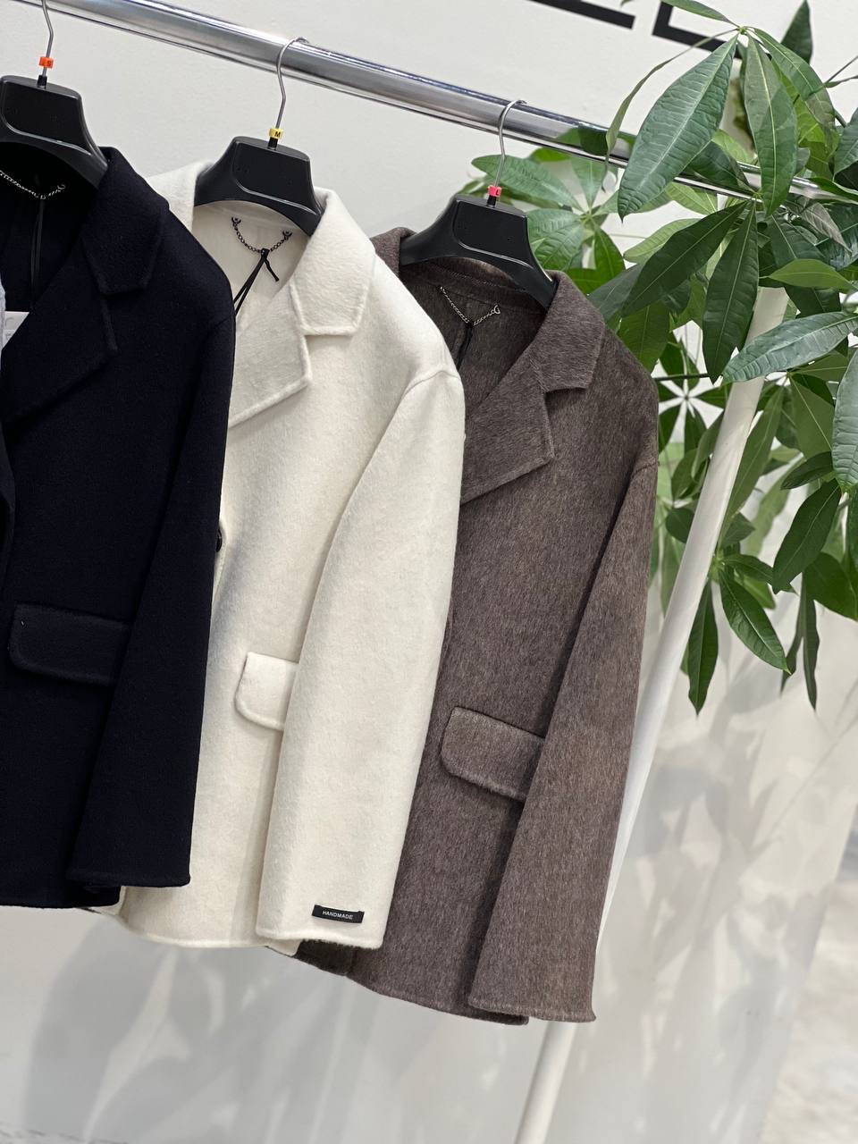 Amelie Follies (Michelle)