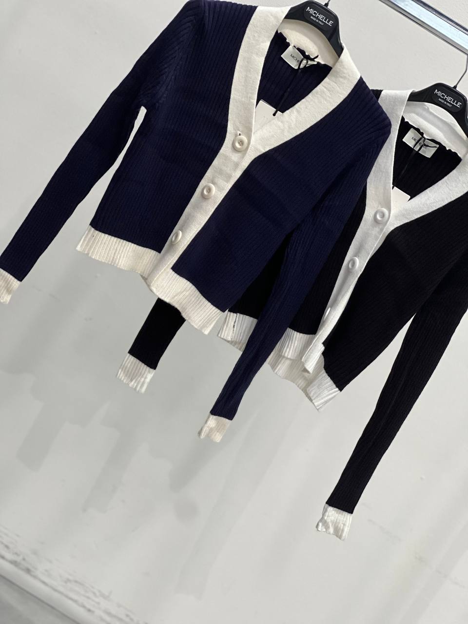 Amelie Follies (Michelle)