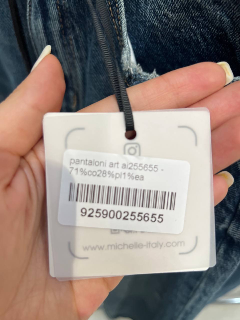 Amelie Follies (Michelle)