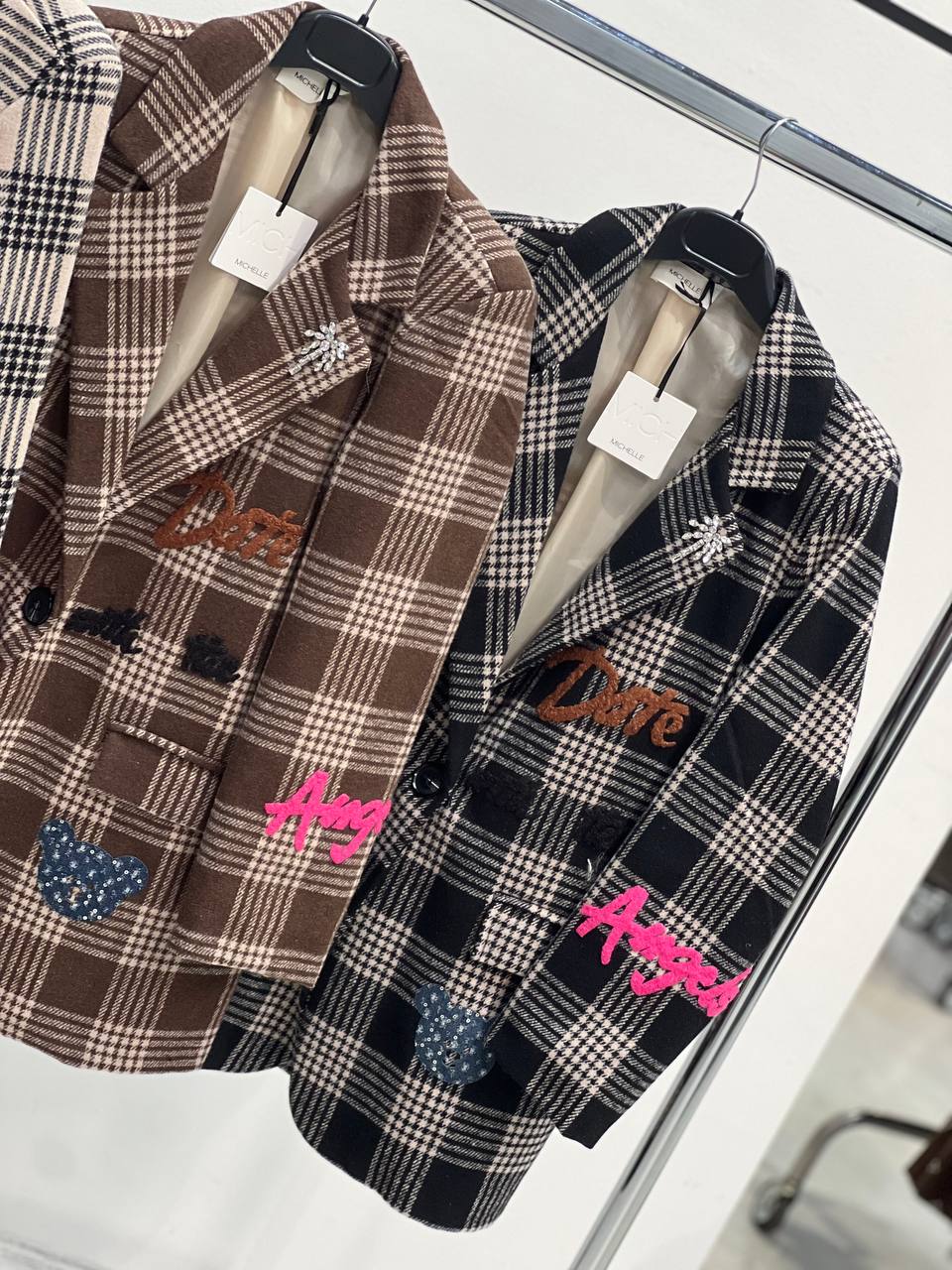 Amelie Follies (Michelle)