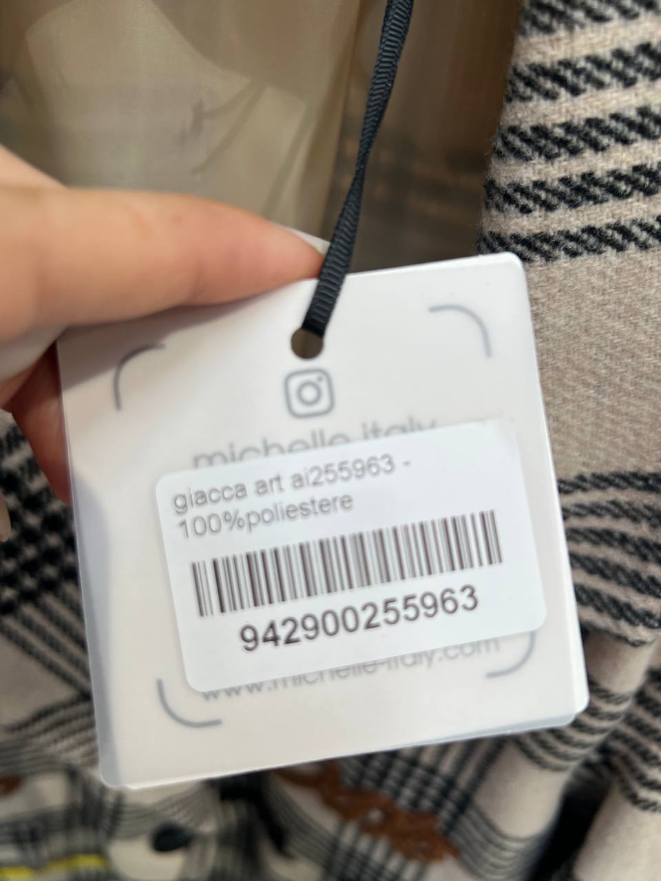 Amelie Follies (Michelle)