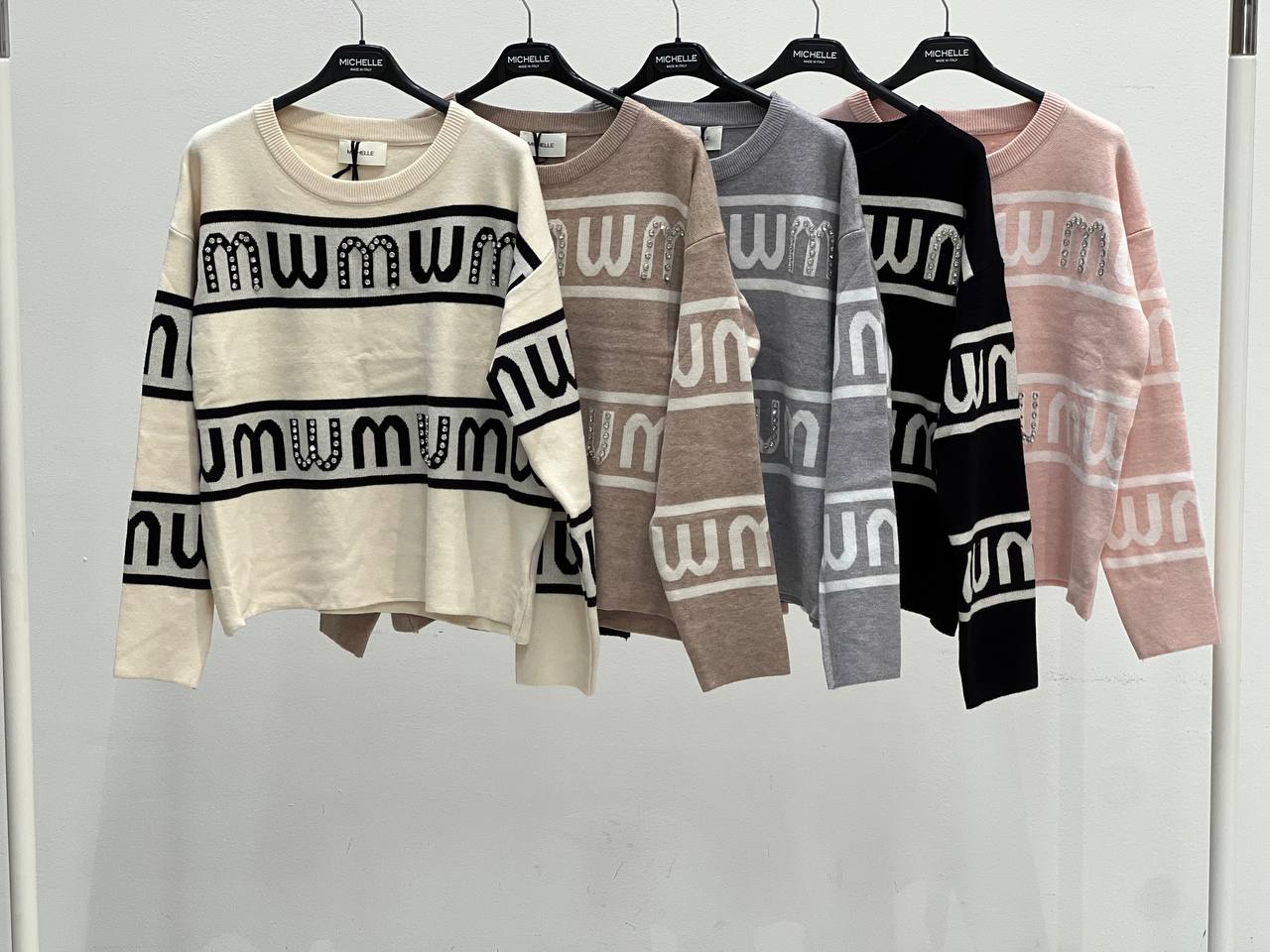 Amelie Follies (Michelle)