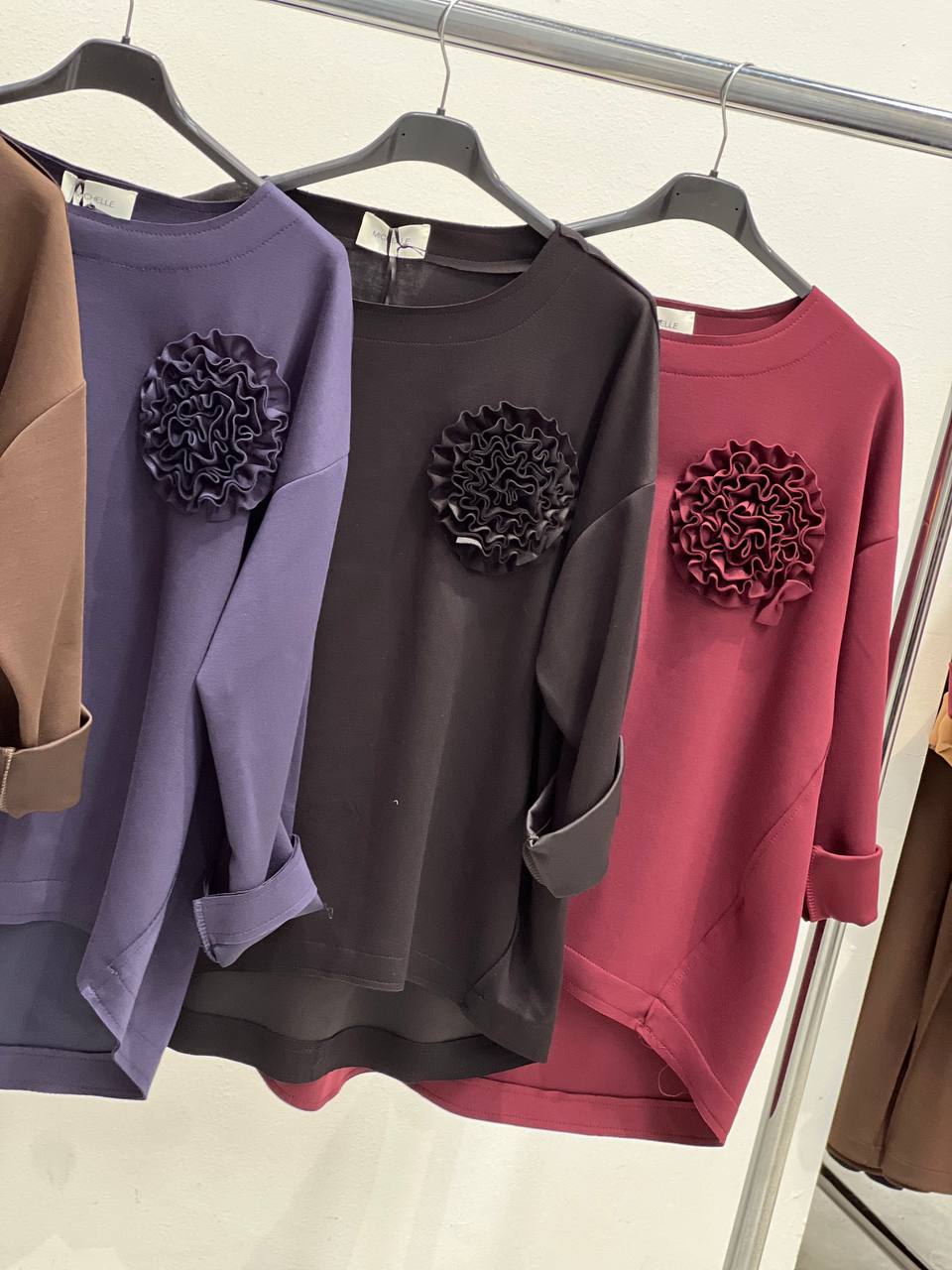 Amelie Follies (Michelle)