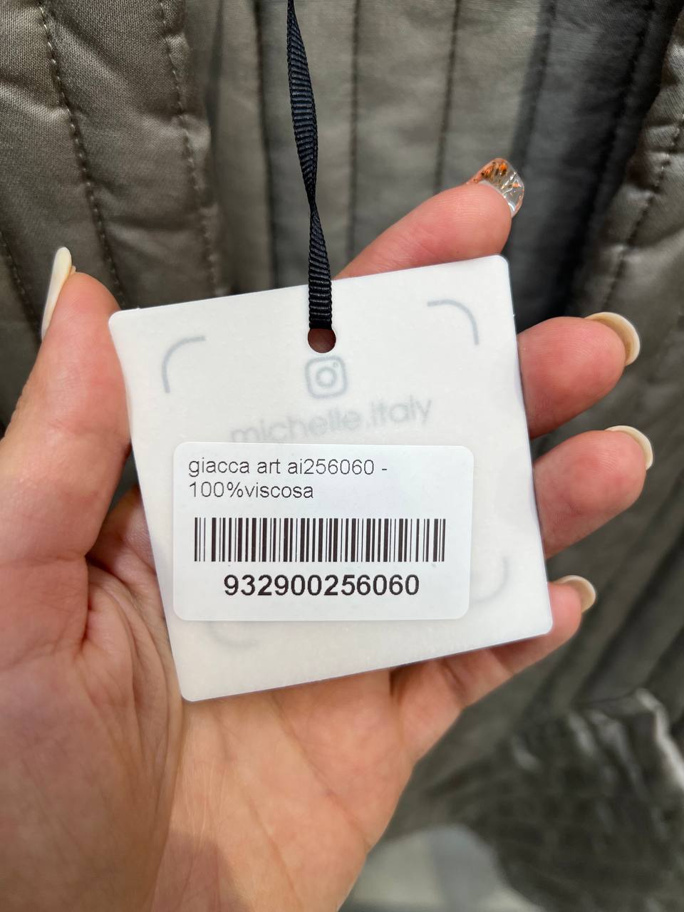 Amelie Follies (Michelle)