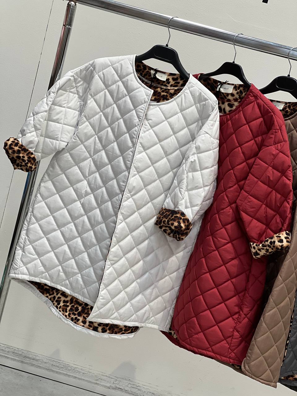 Amelie Follies (Michelle)