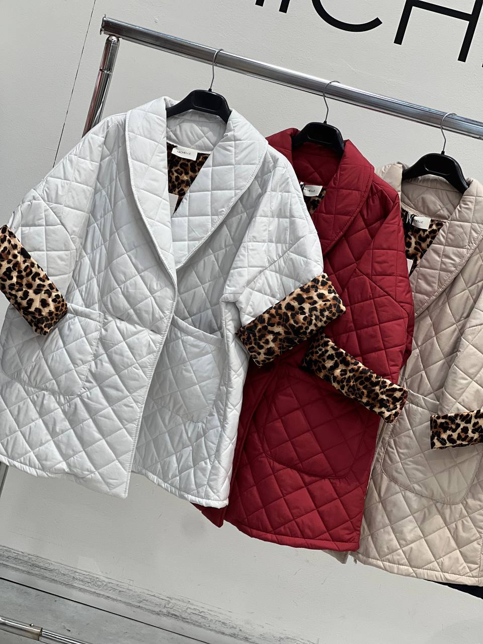 Amelie Follies (Michelle)