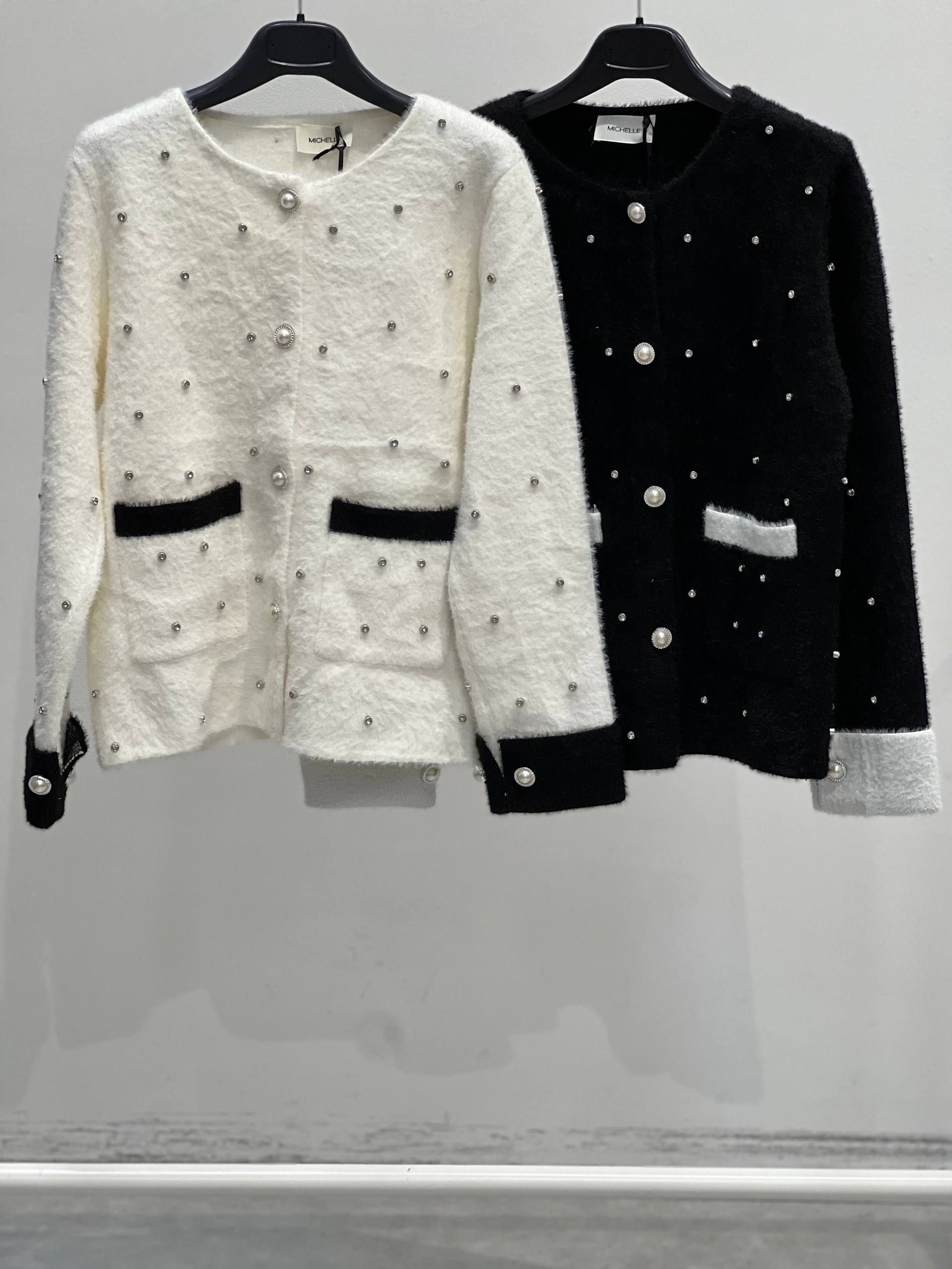 Amelie Follies (Michelle)