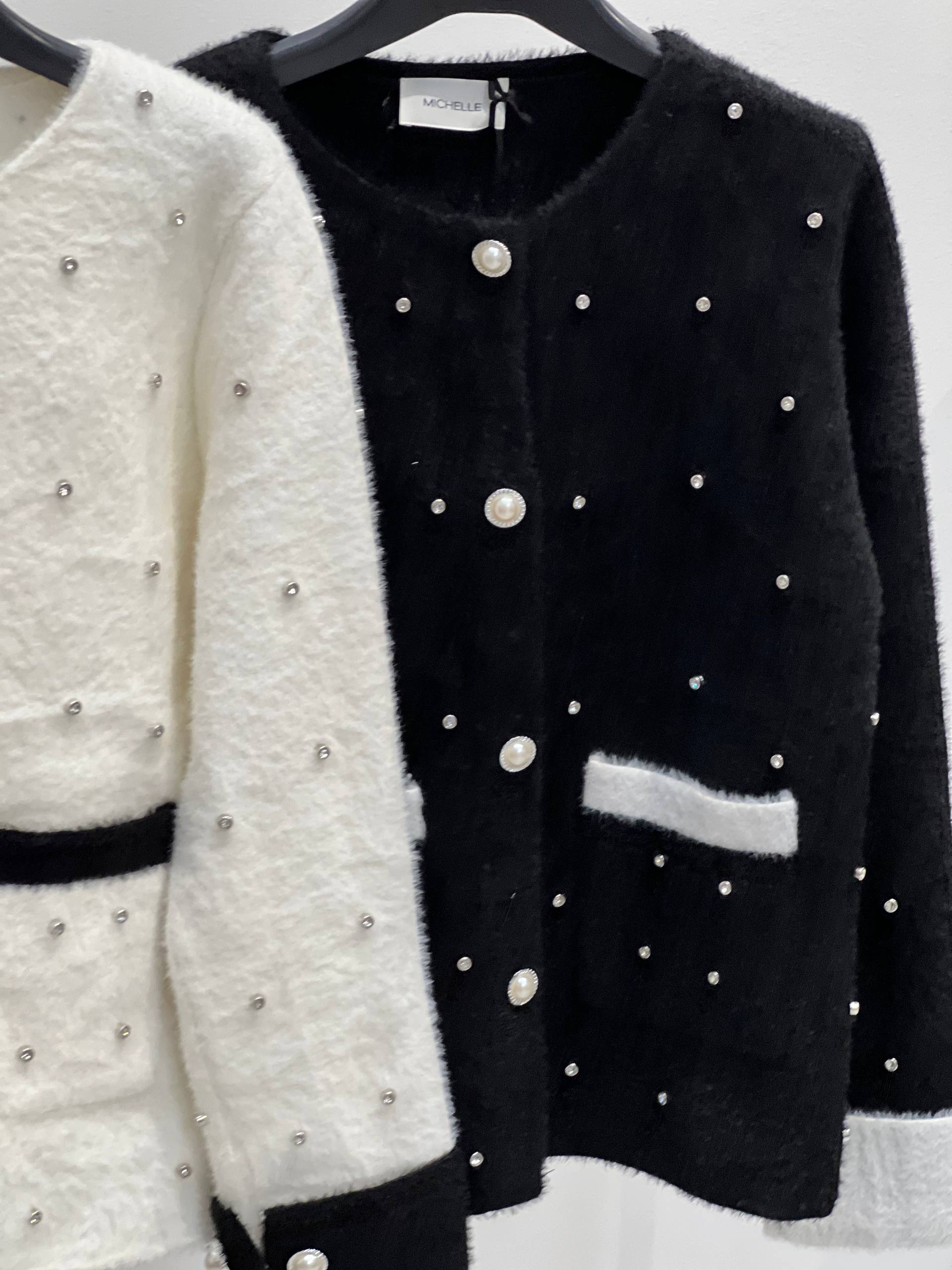 Amelie Follies (Michelle)