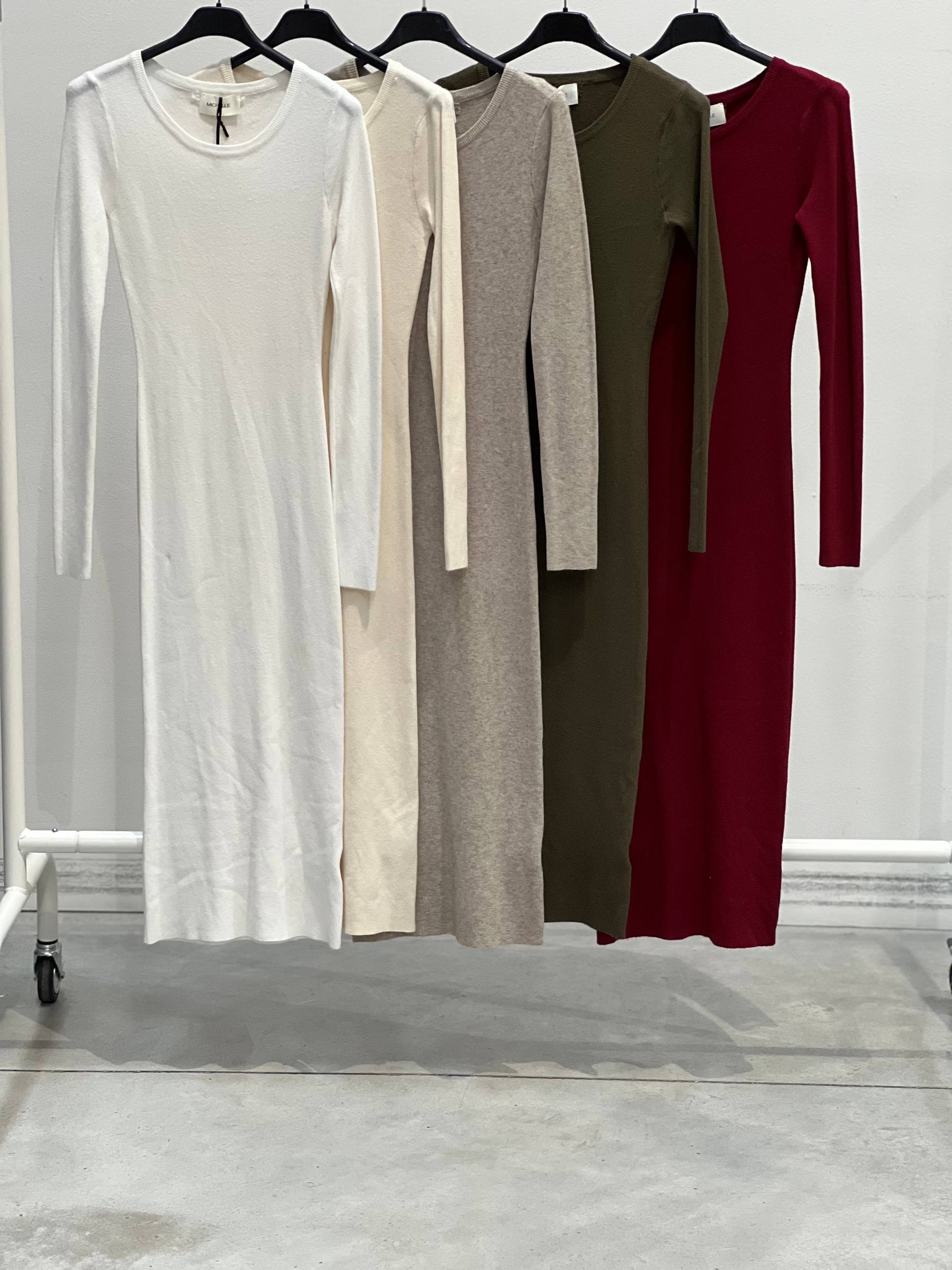 Amelie Follies (Michelle)