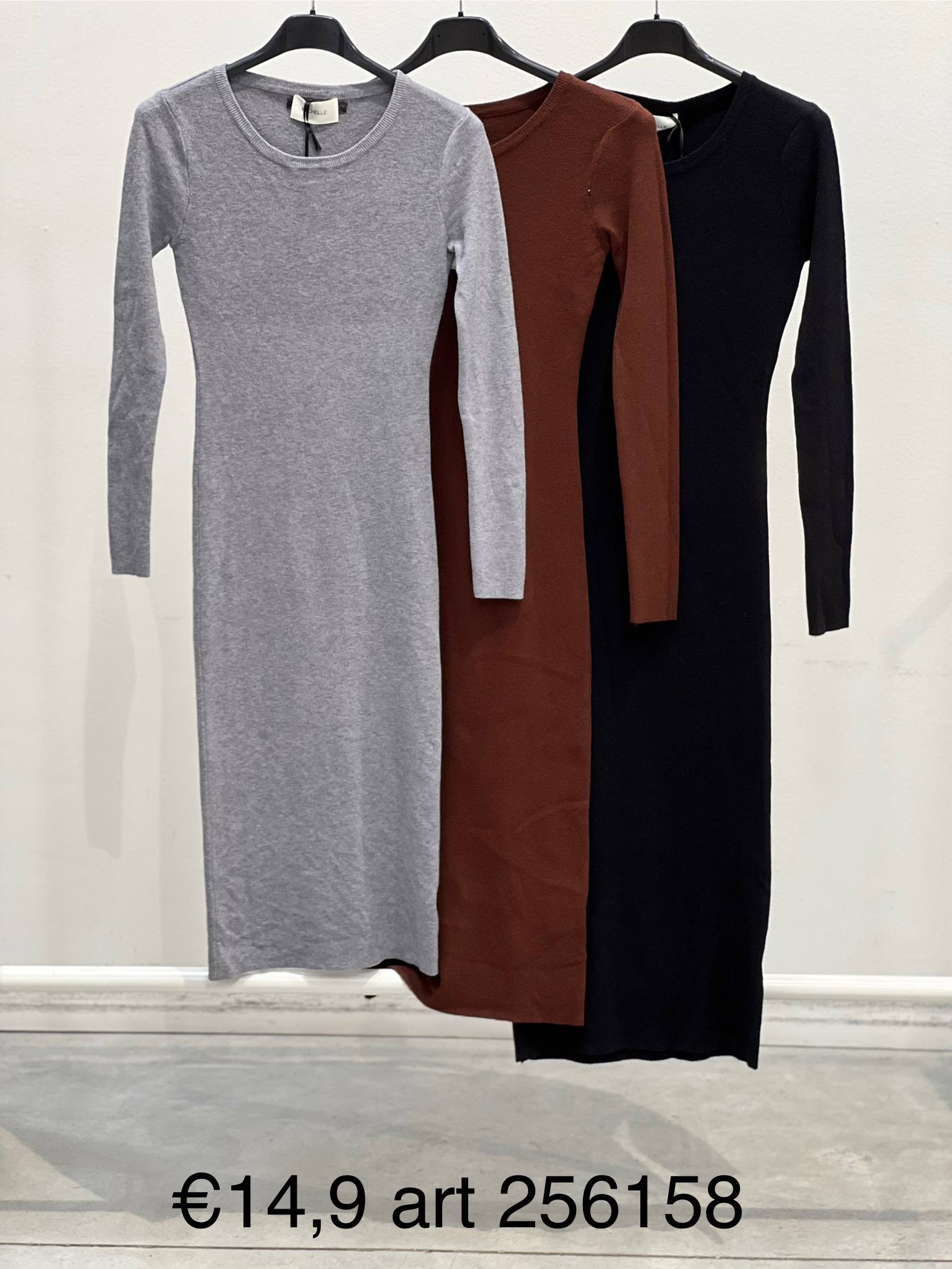 Amelie Follies (Michelle)