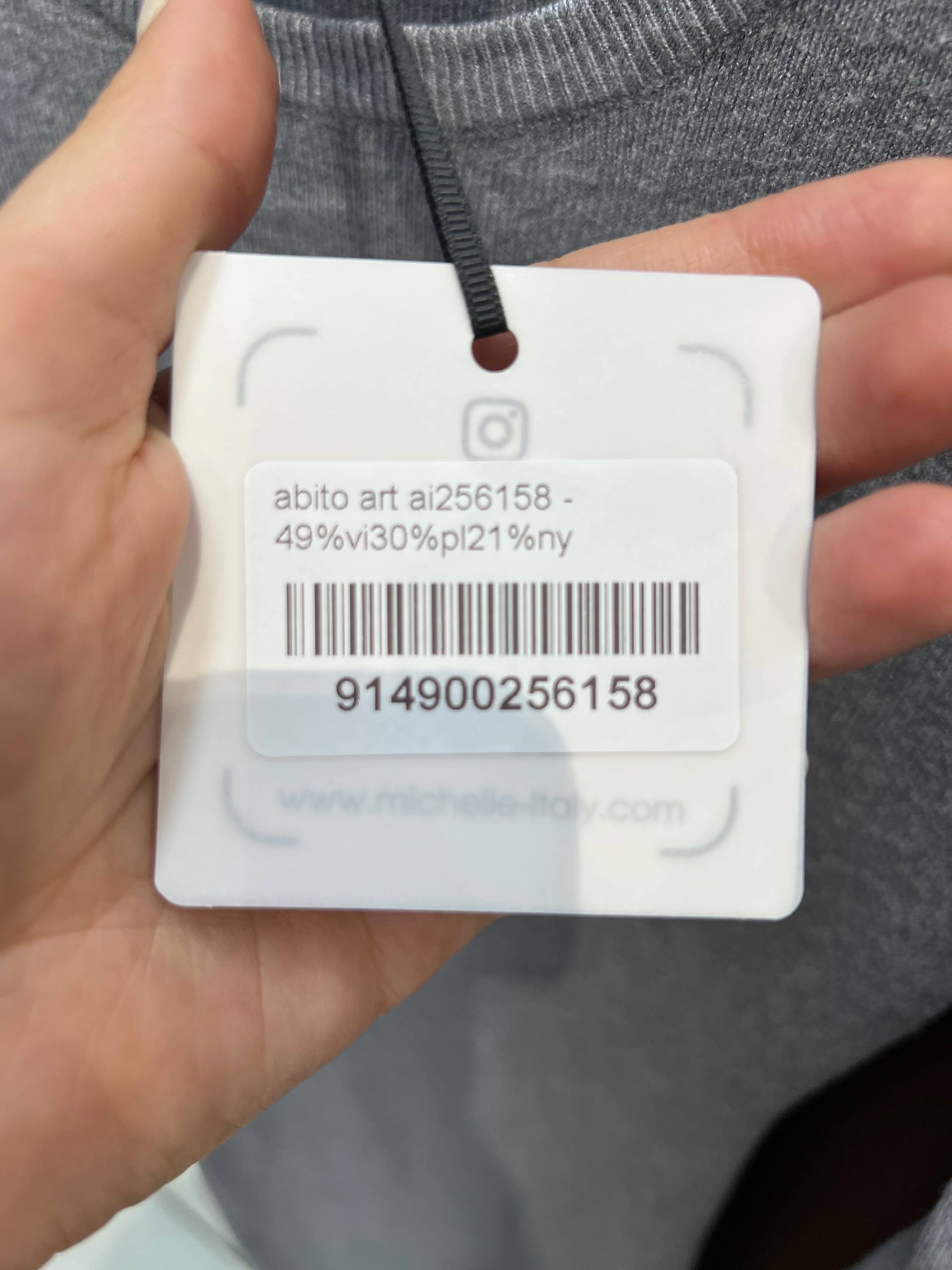 Amelie Follies (Michelle)