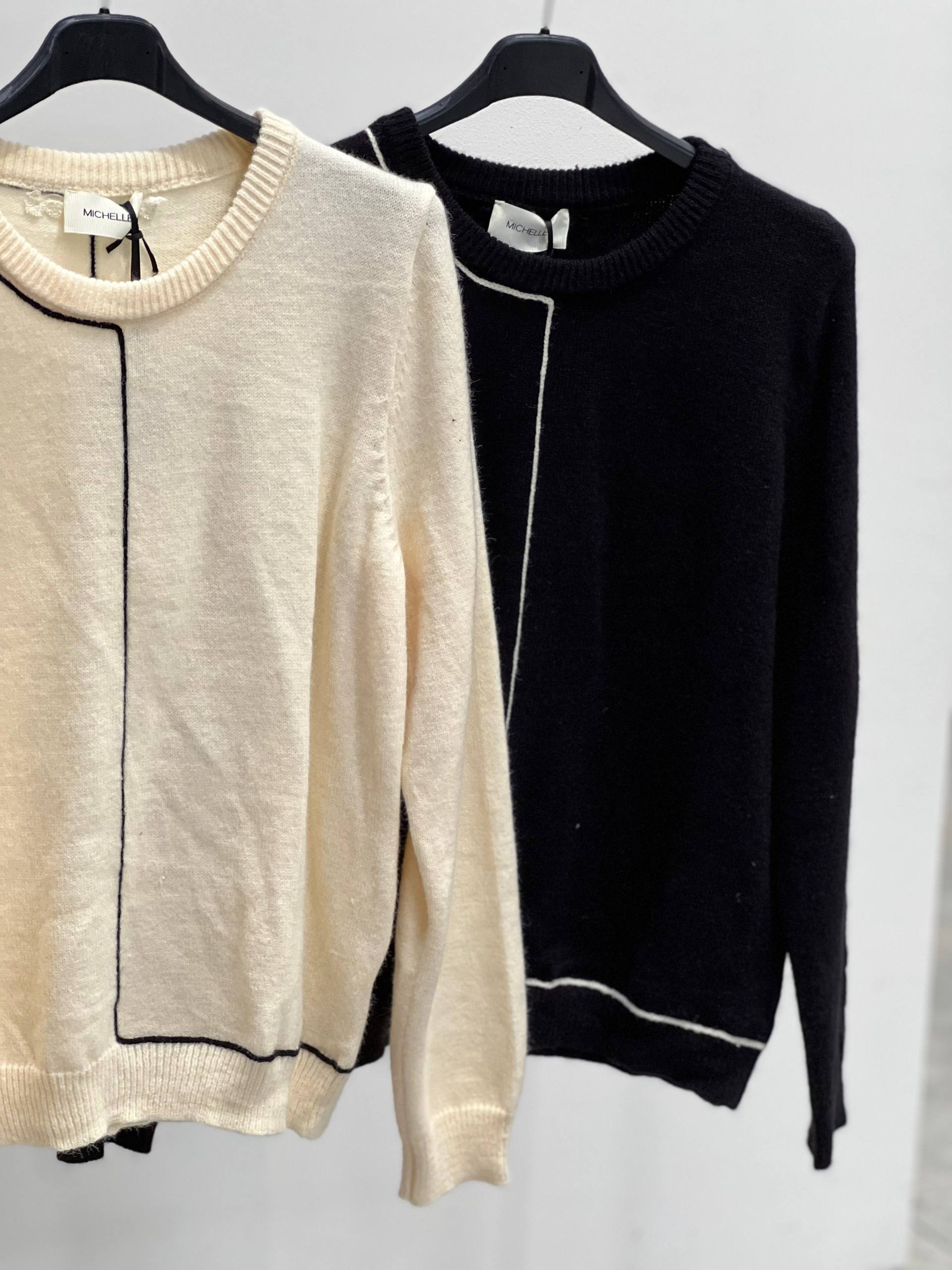 Amelie Follies (Michelle)