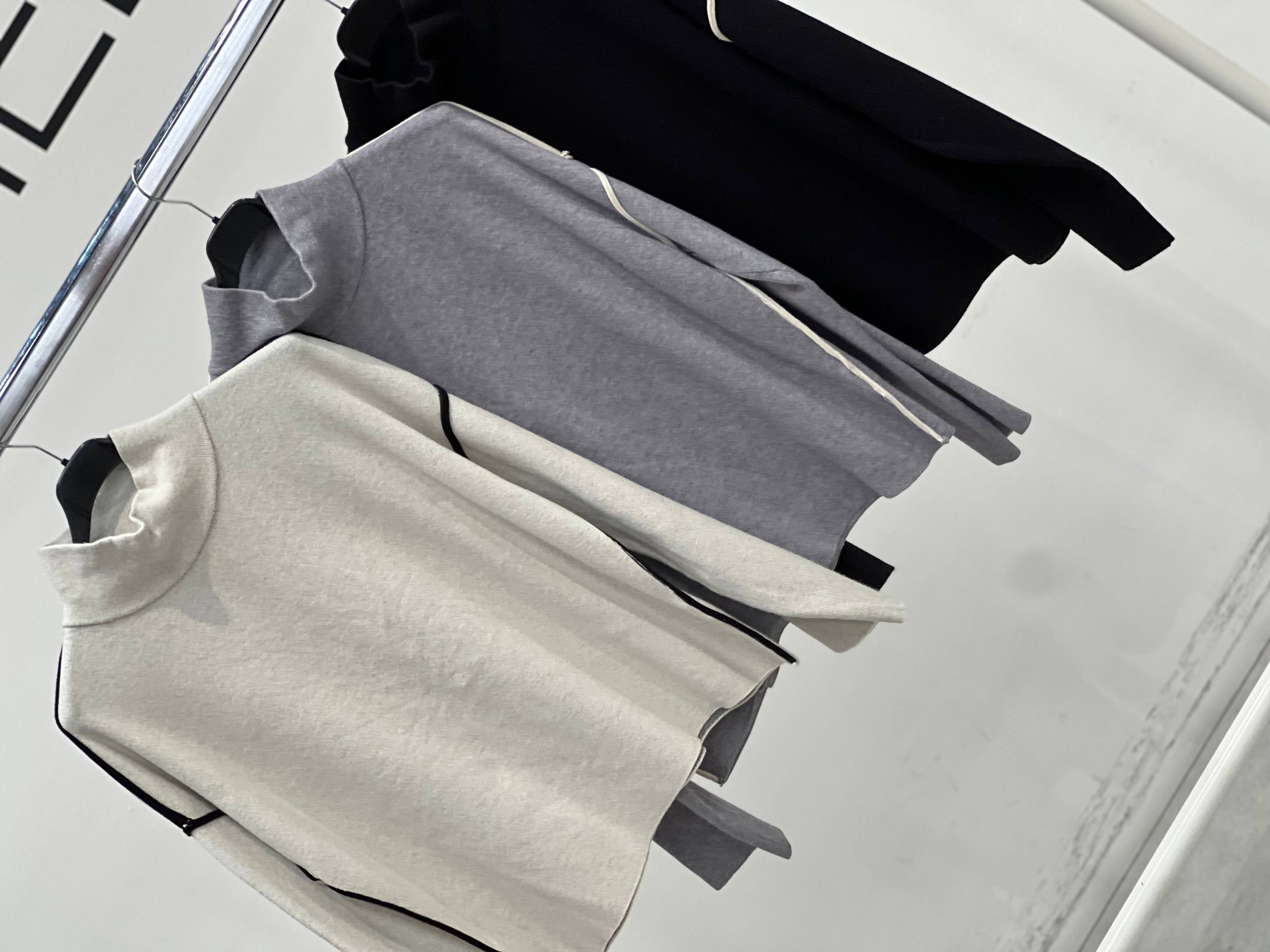 Amelie Follies (Michelle)