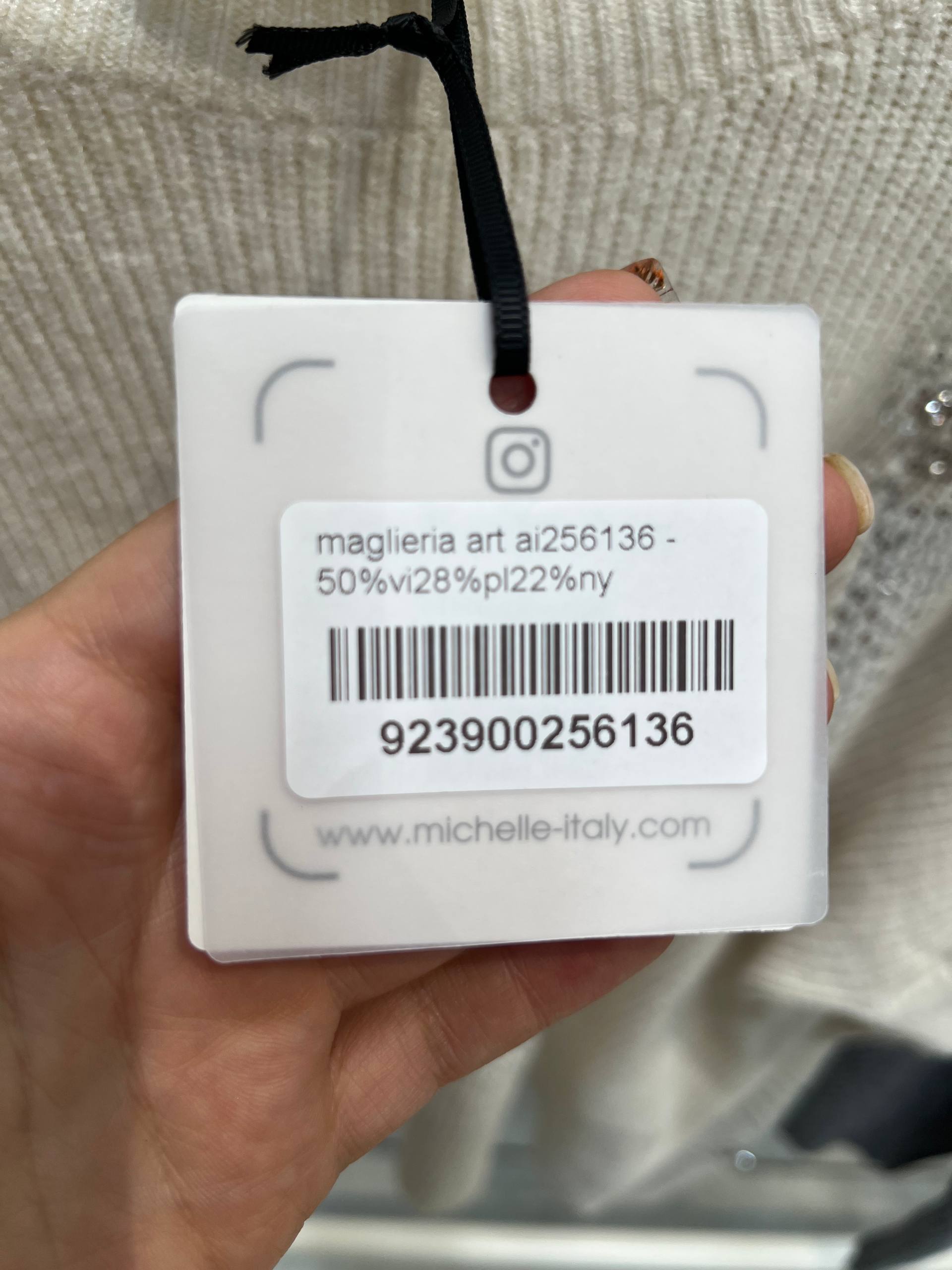 Amelie Follies (Michelle)