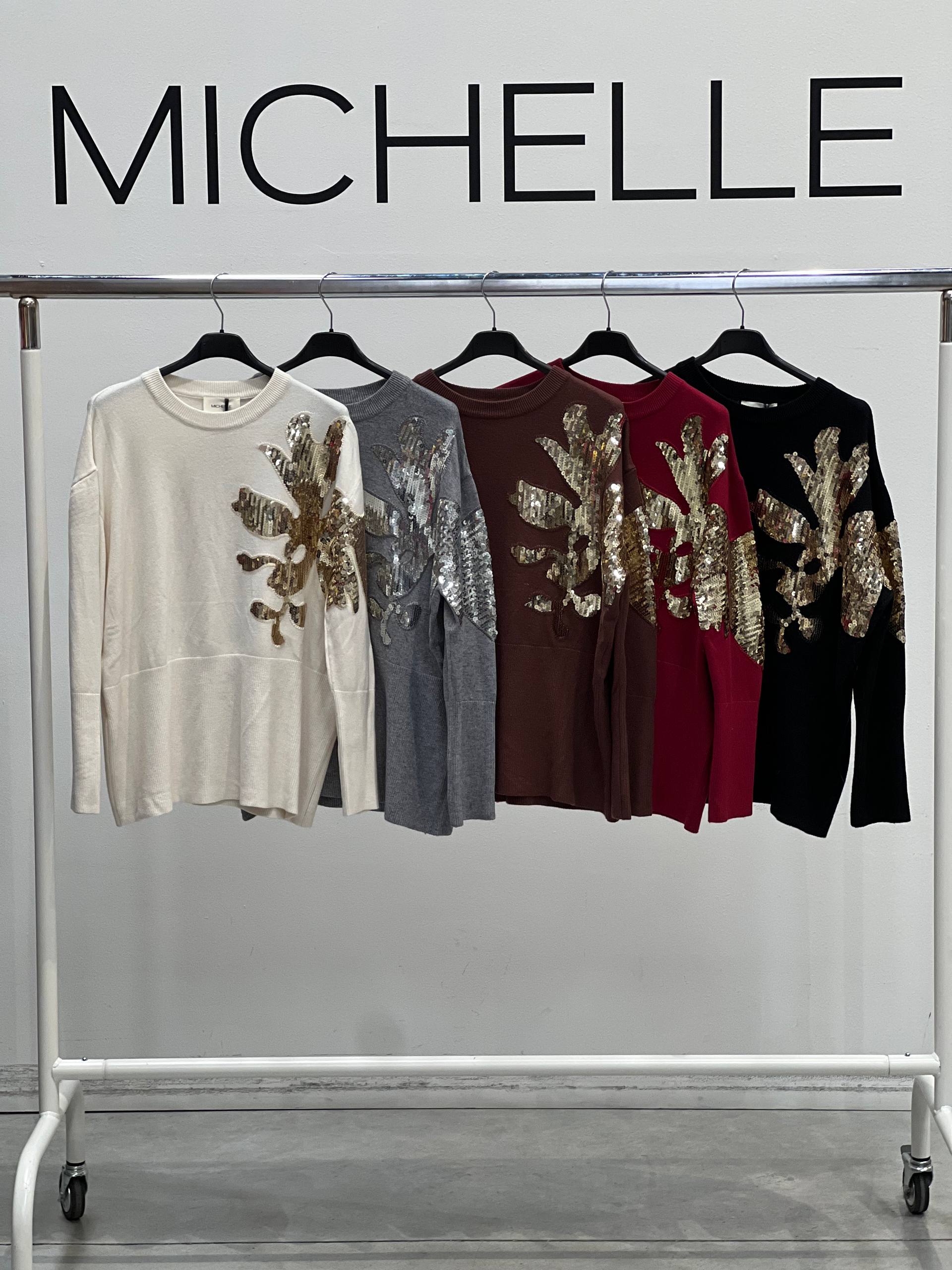 Amelie Follies (Michelle)