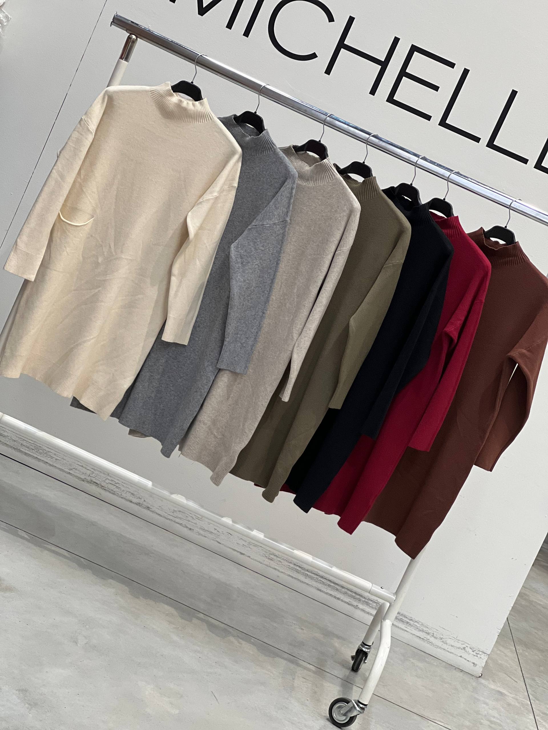 Amelie Follies (Michelle)