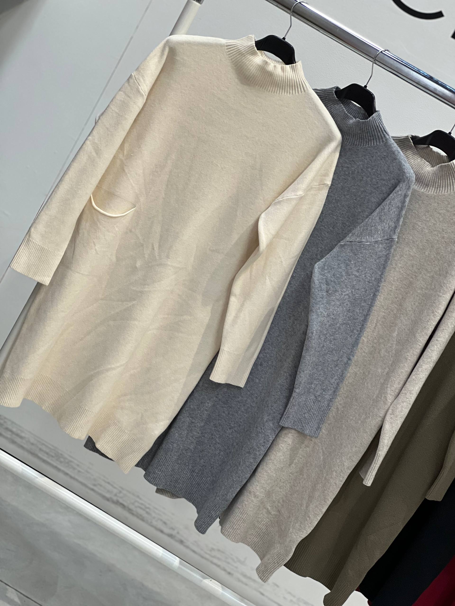 Amelie Follies (Michelle)