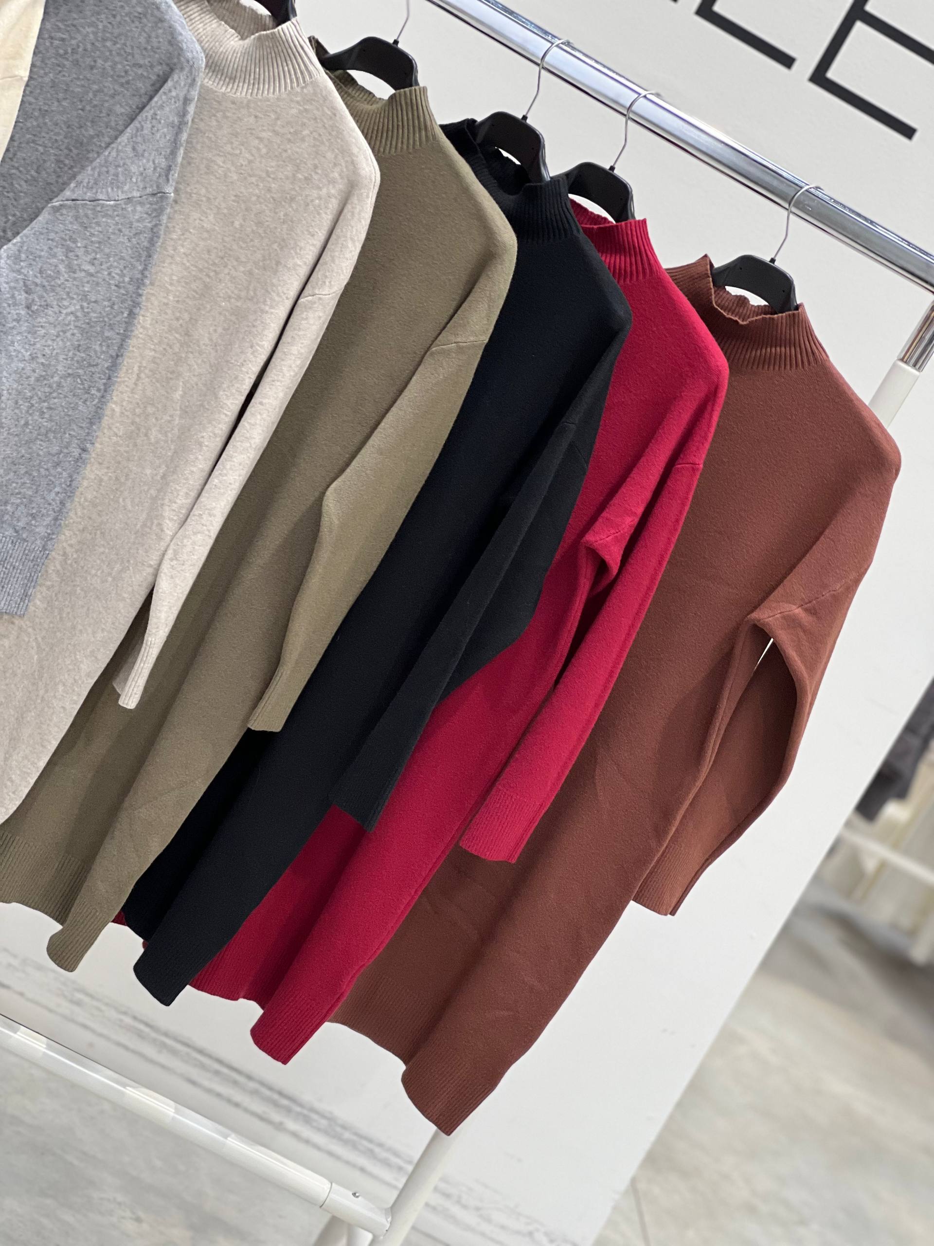 Amelie Follies (Michelle)