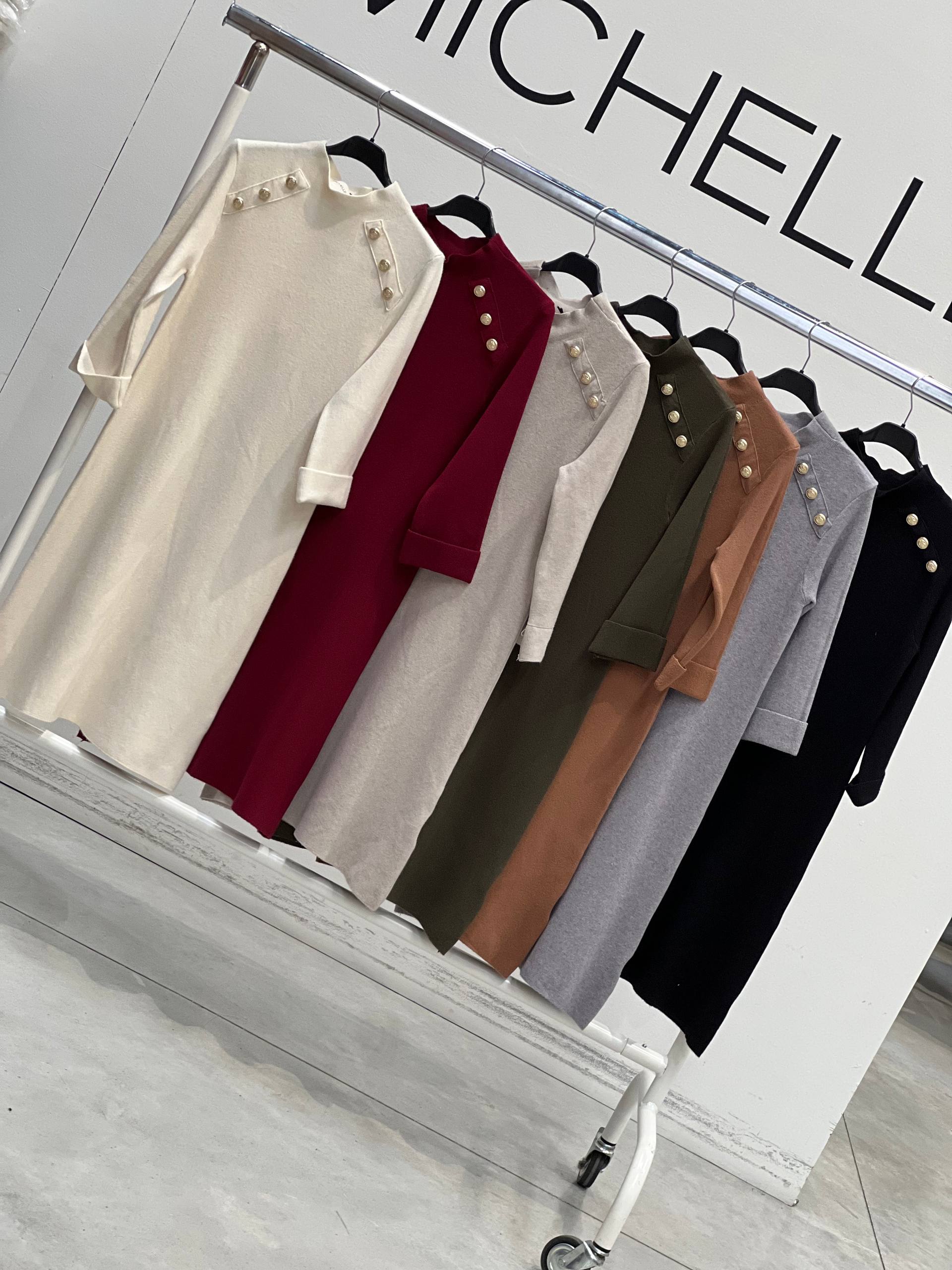 Amelie Follies (Michelle)