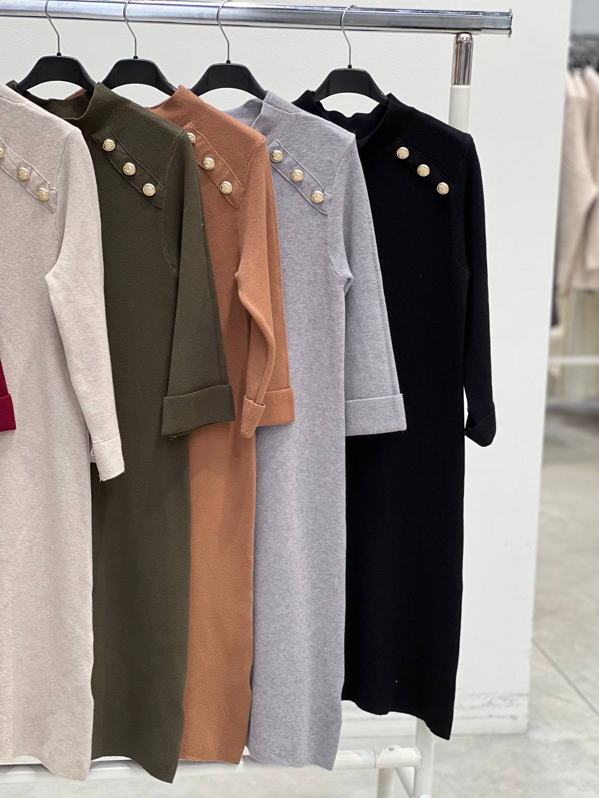 Amelie Follies (Michelle)