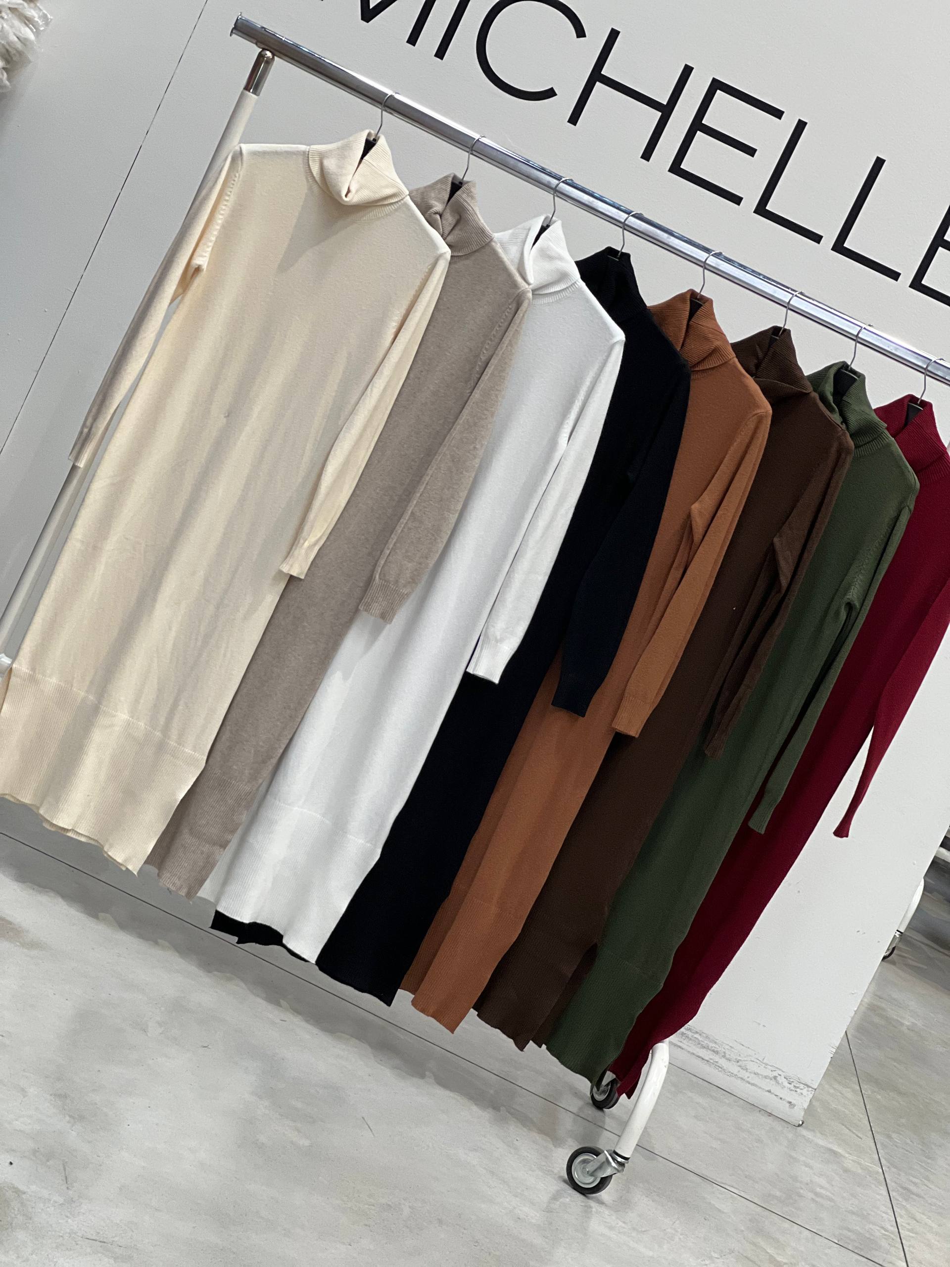 Amelie Follies (Michelle)