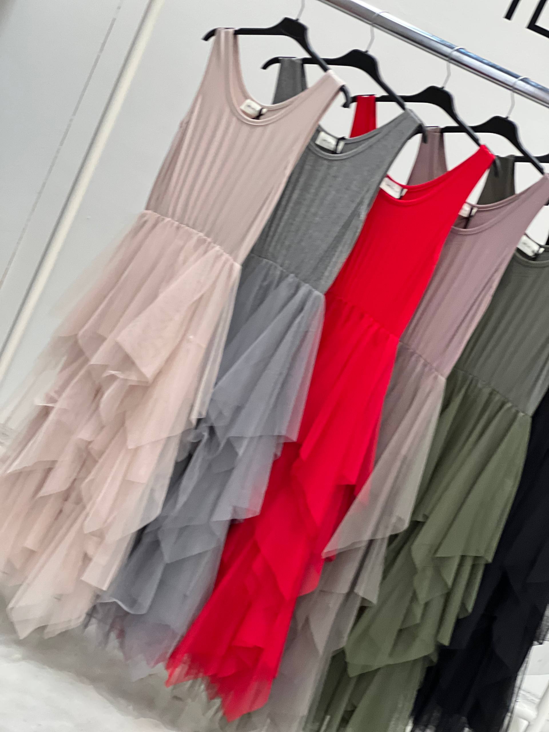 Amelie Follies (Michelle)