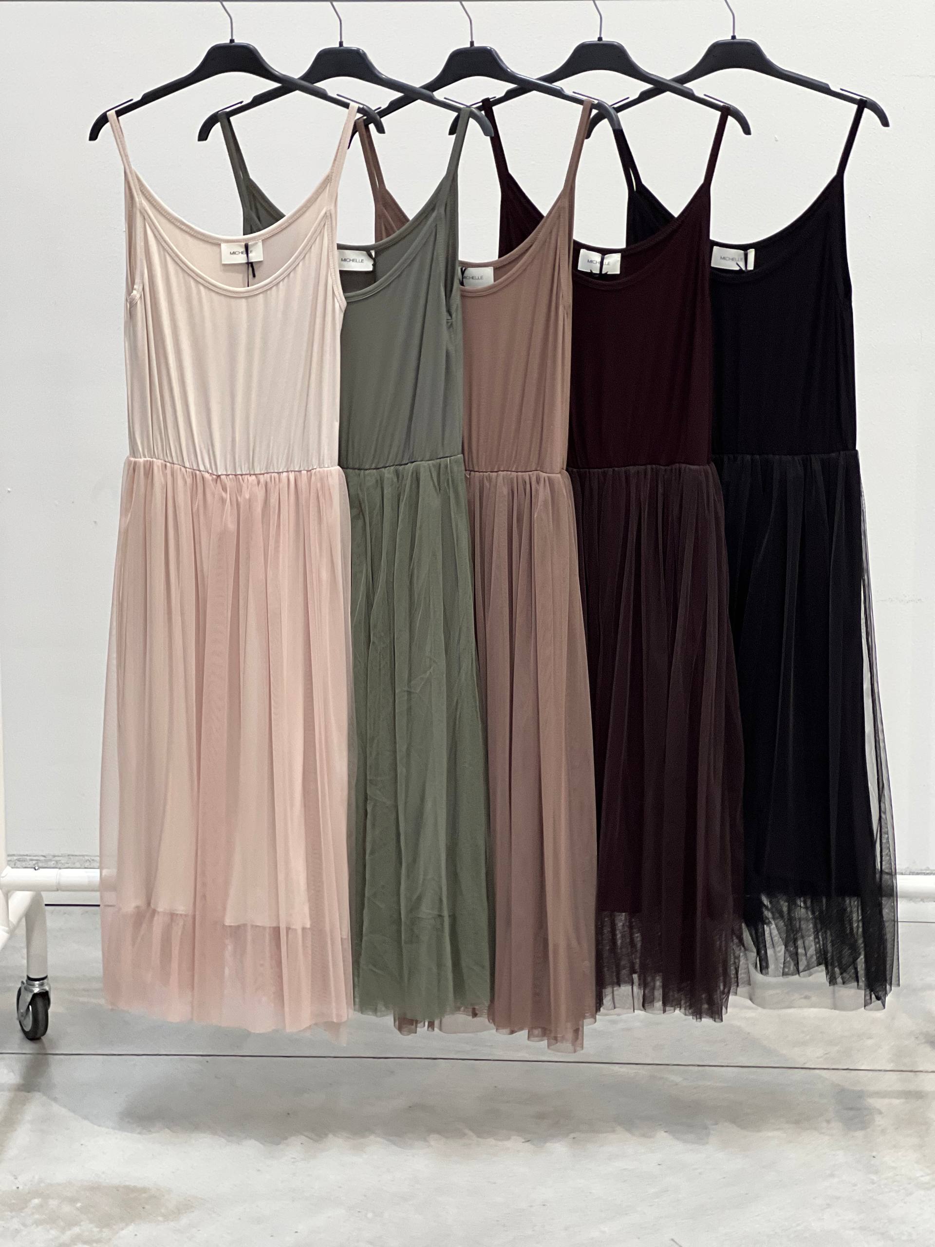 Amelie Follies (Michelle)