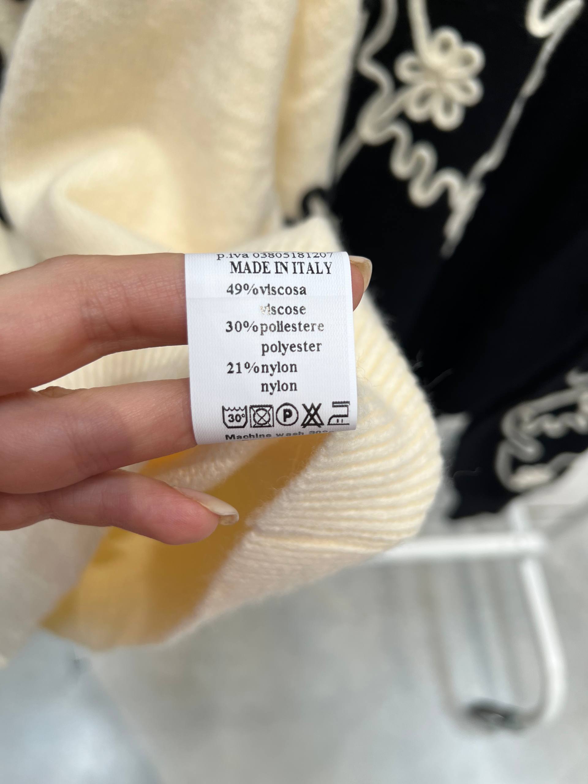 Amelie Follies (Michelle)