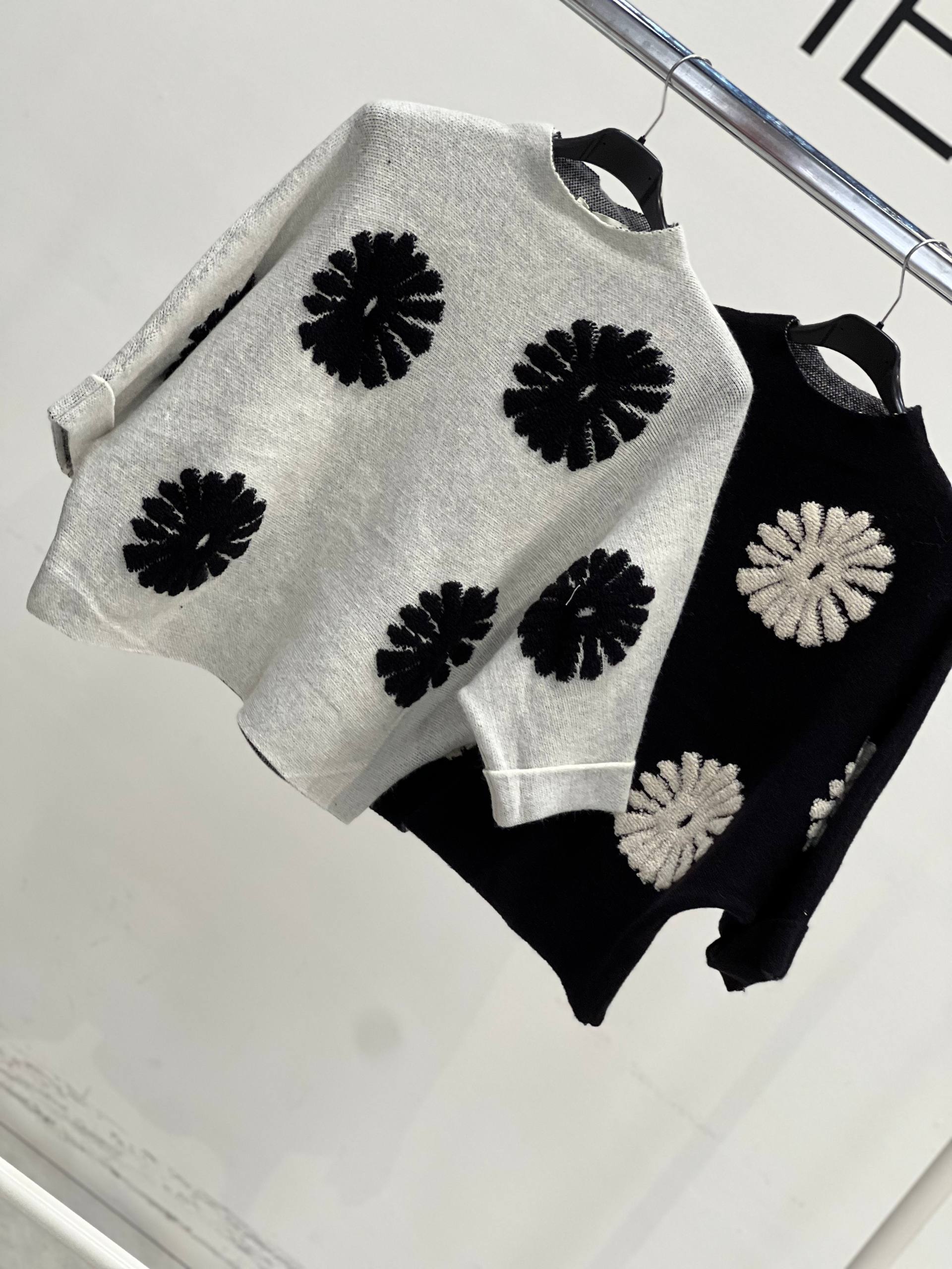 Amelie Follies (Michelle)