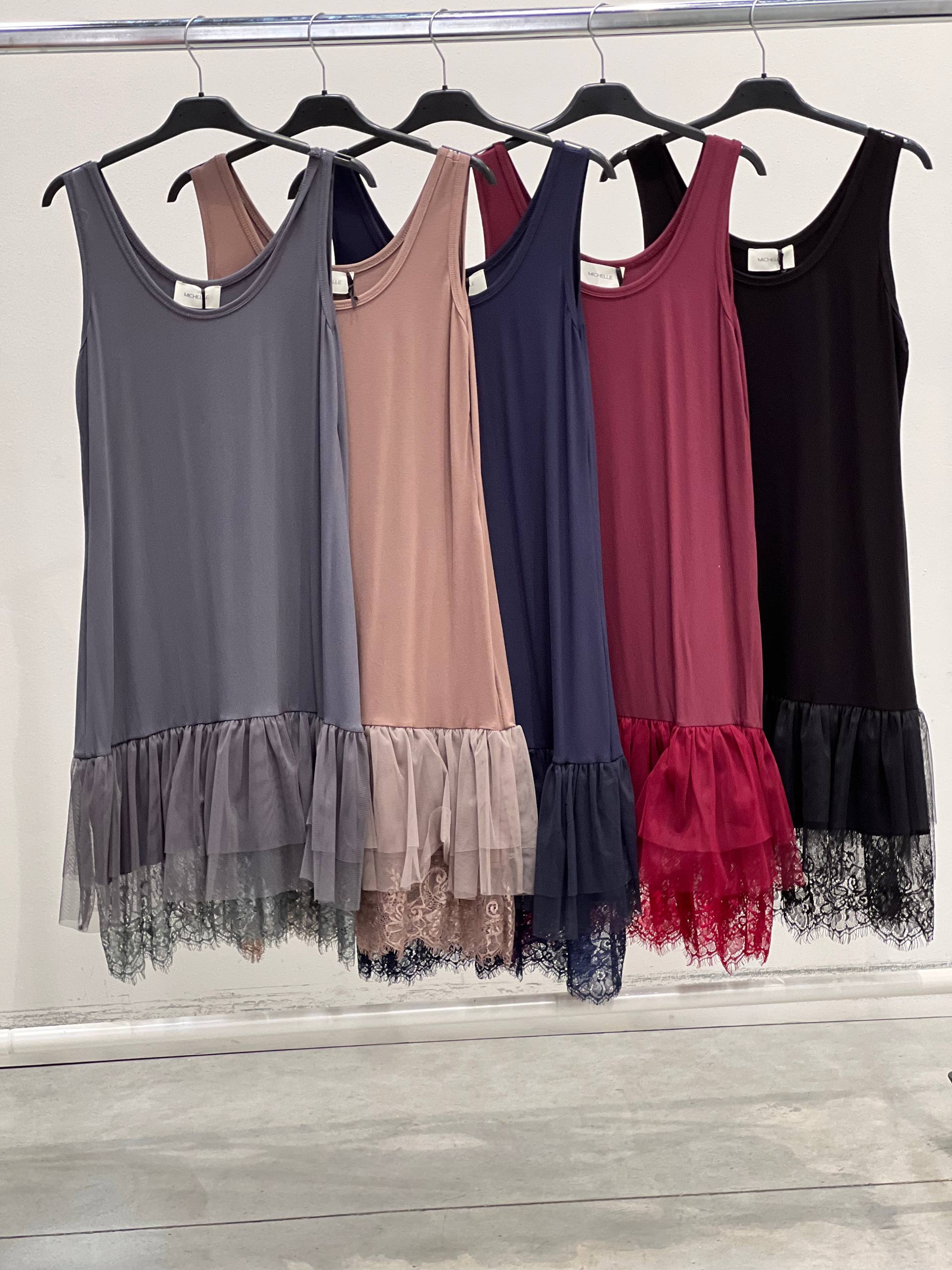 Amelie Follies (Michelle)