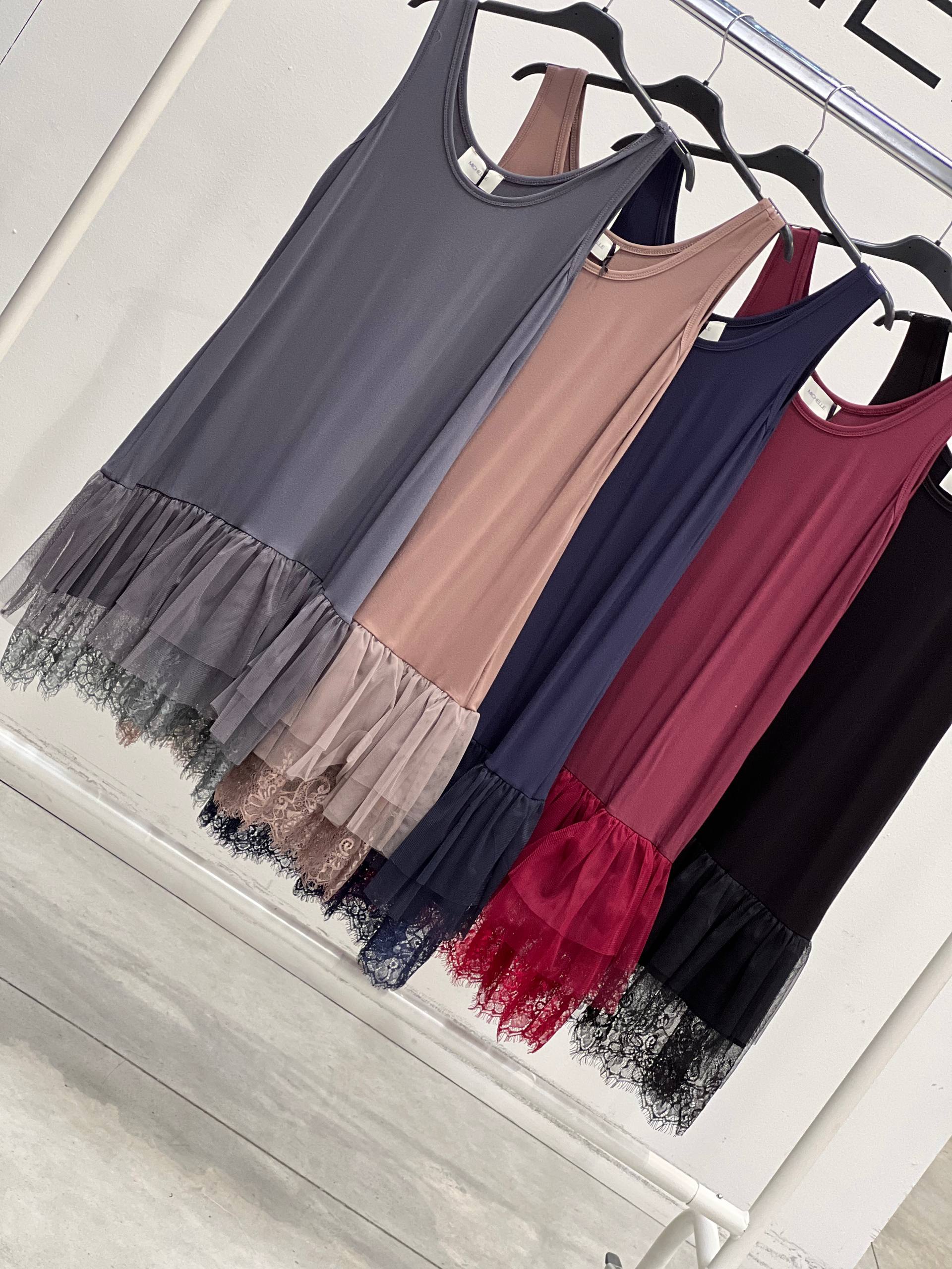 Amelie Follies (Michelle)