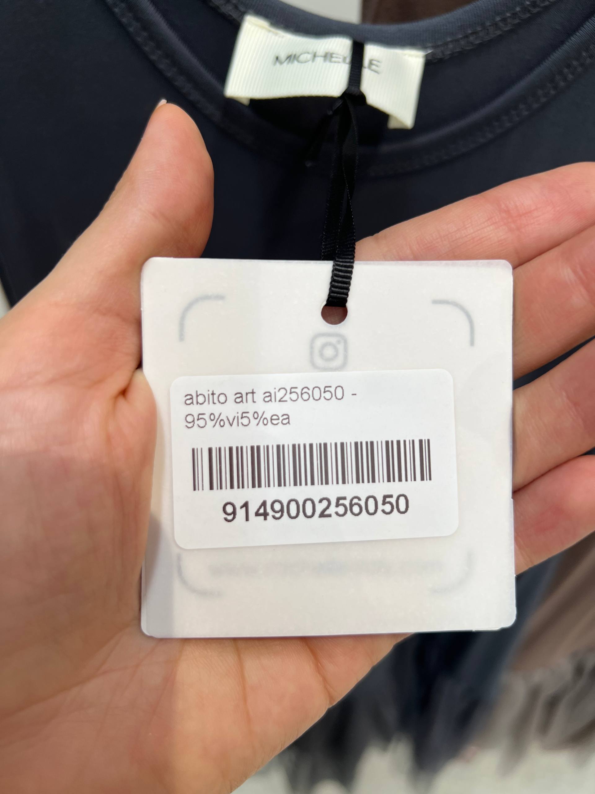 Amelie Follies (Michelle)