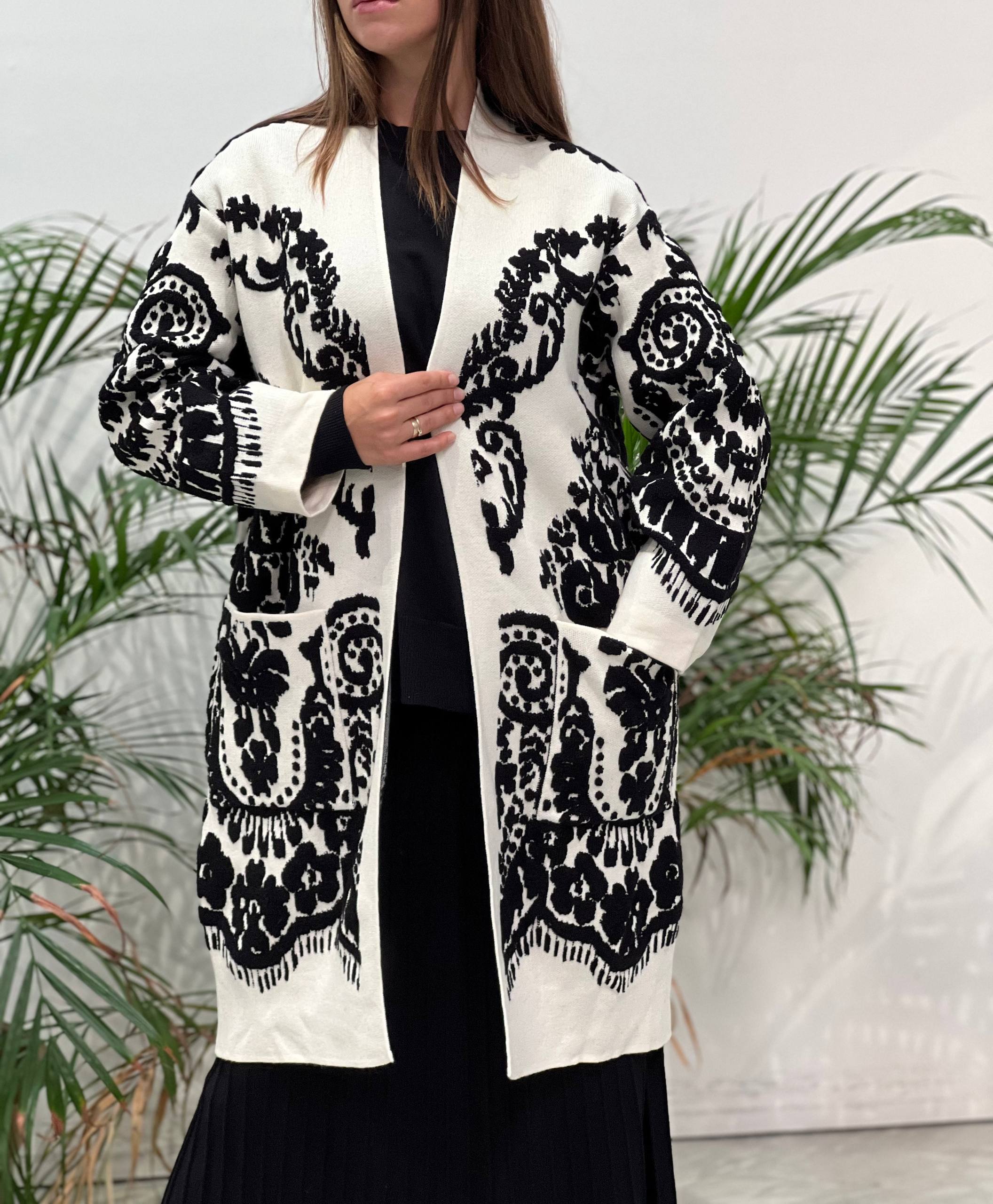 Amelie Follies (Michelle)