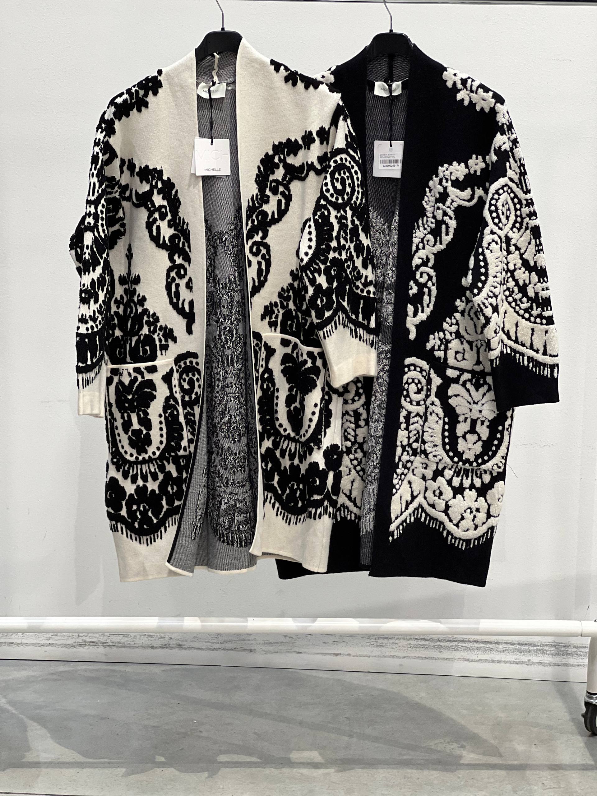 Amelie Follies (Michelle)