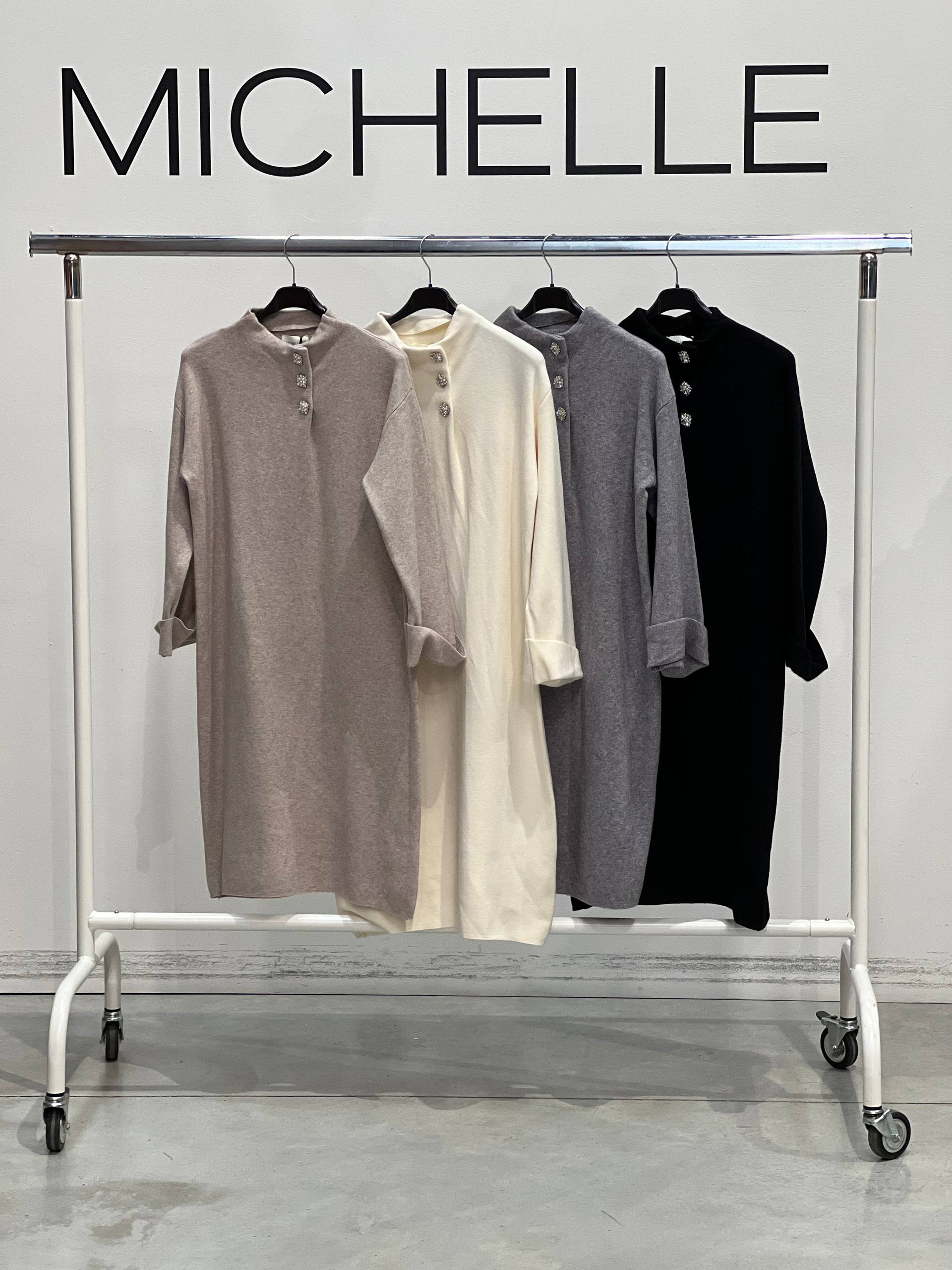 Amelie Follies (Michelle)