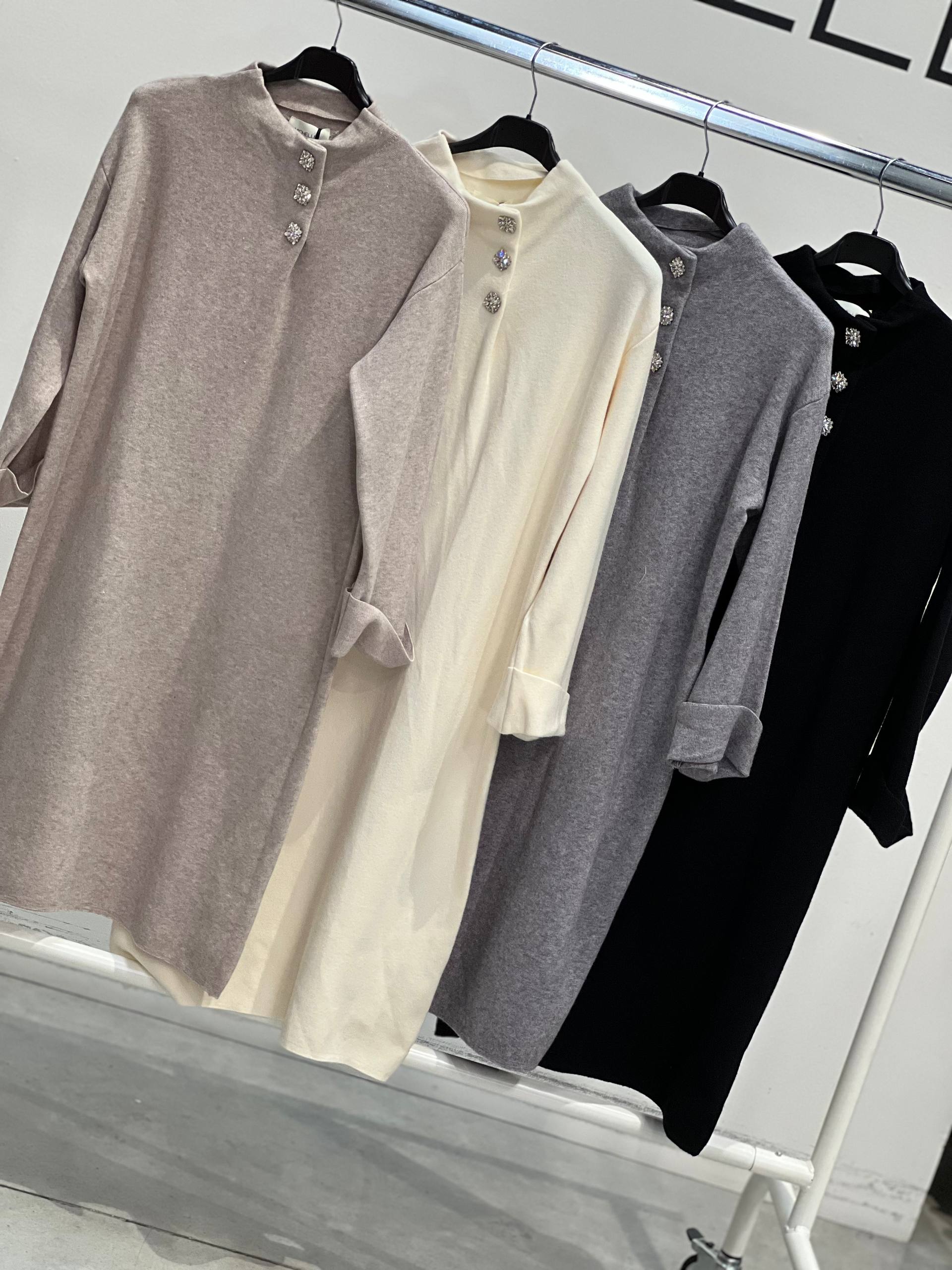 Amelie Follies (Michelle)