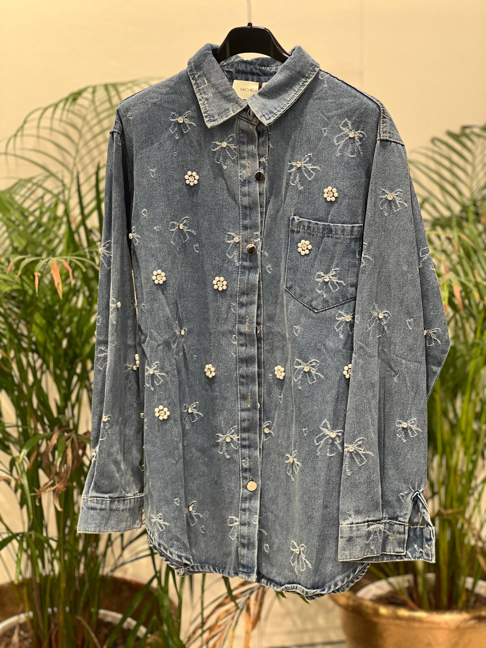 Amelie Follies (Michelle)