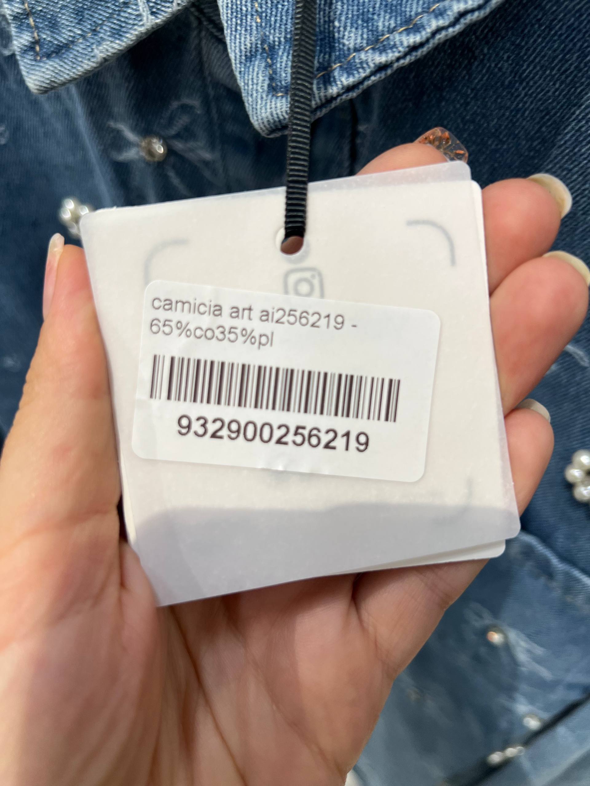 Amelie Follies (Michelle)