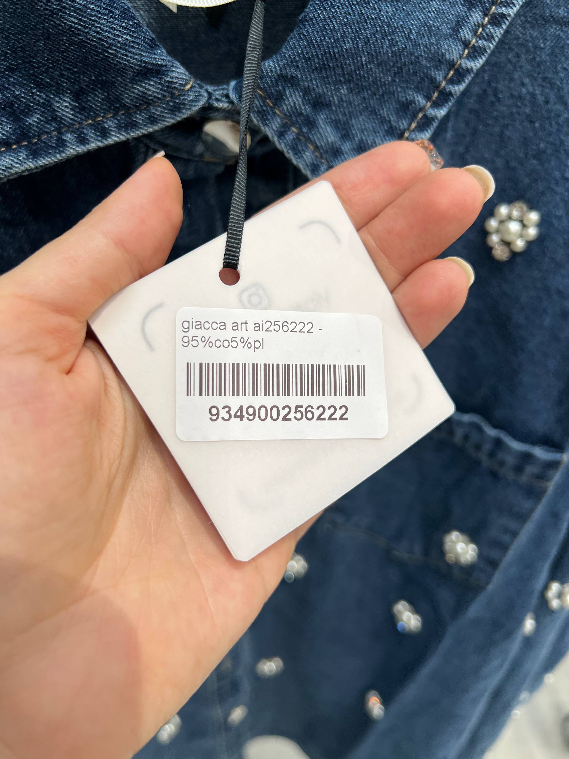 Amelie Follies (Michelle)