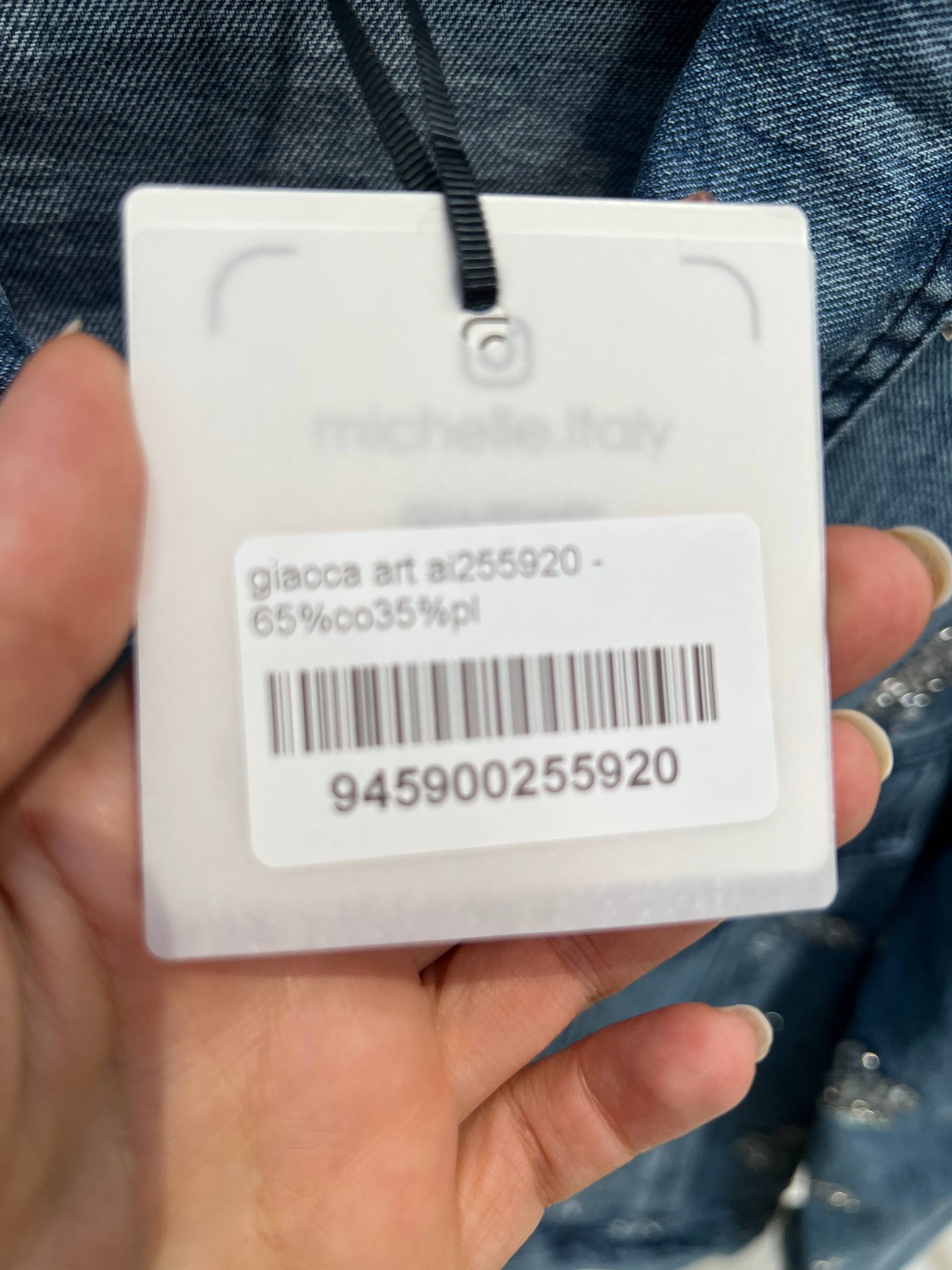 Amelie Follies (Michelle)