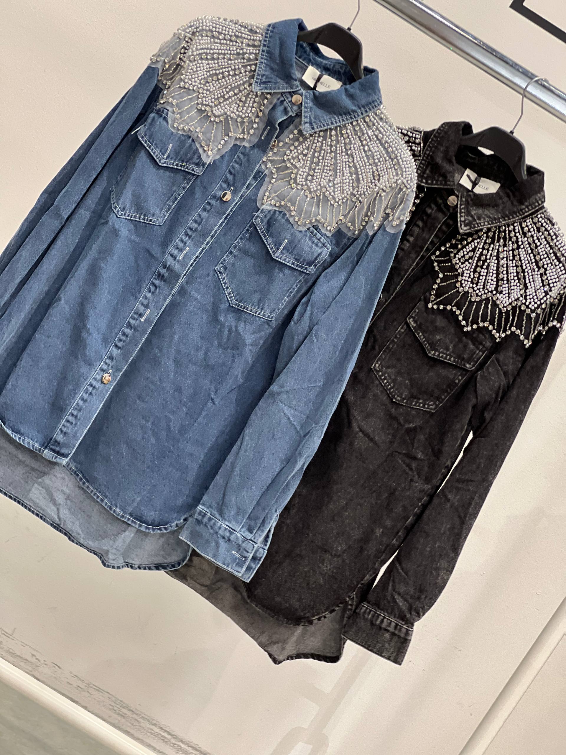 Amelie Follies (Michelle)