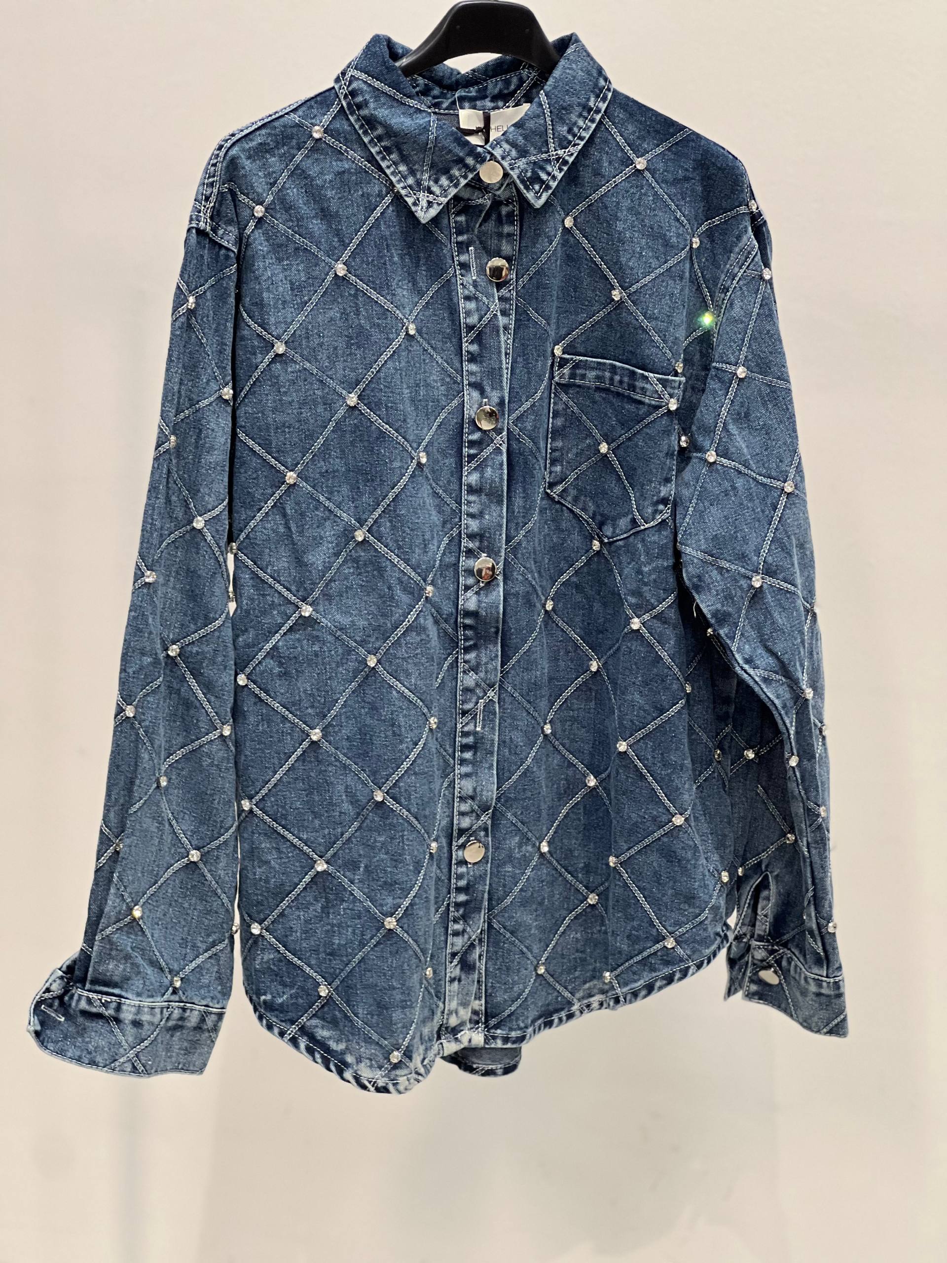 Amelie Follies (Michelle)