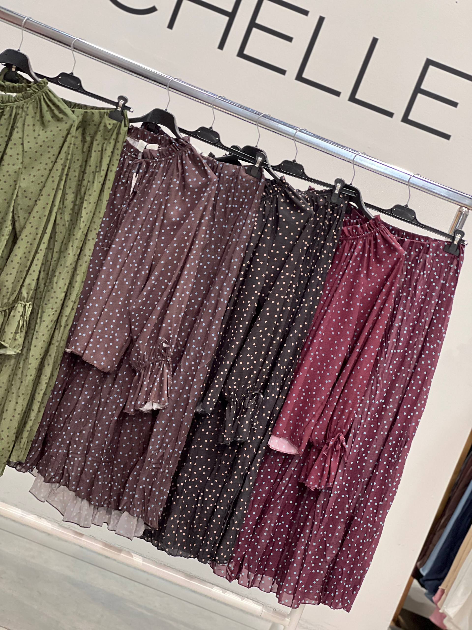 Amelie Follies (Michelle)