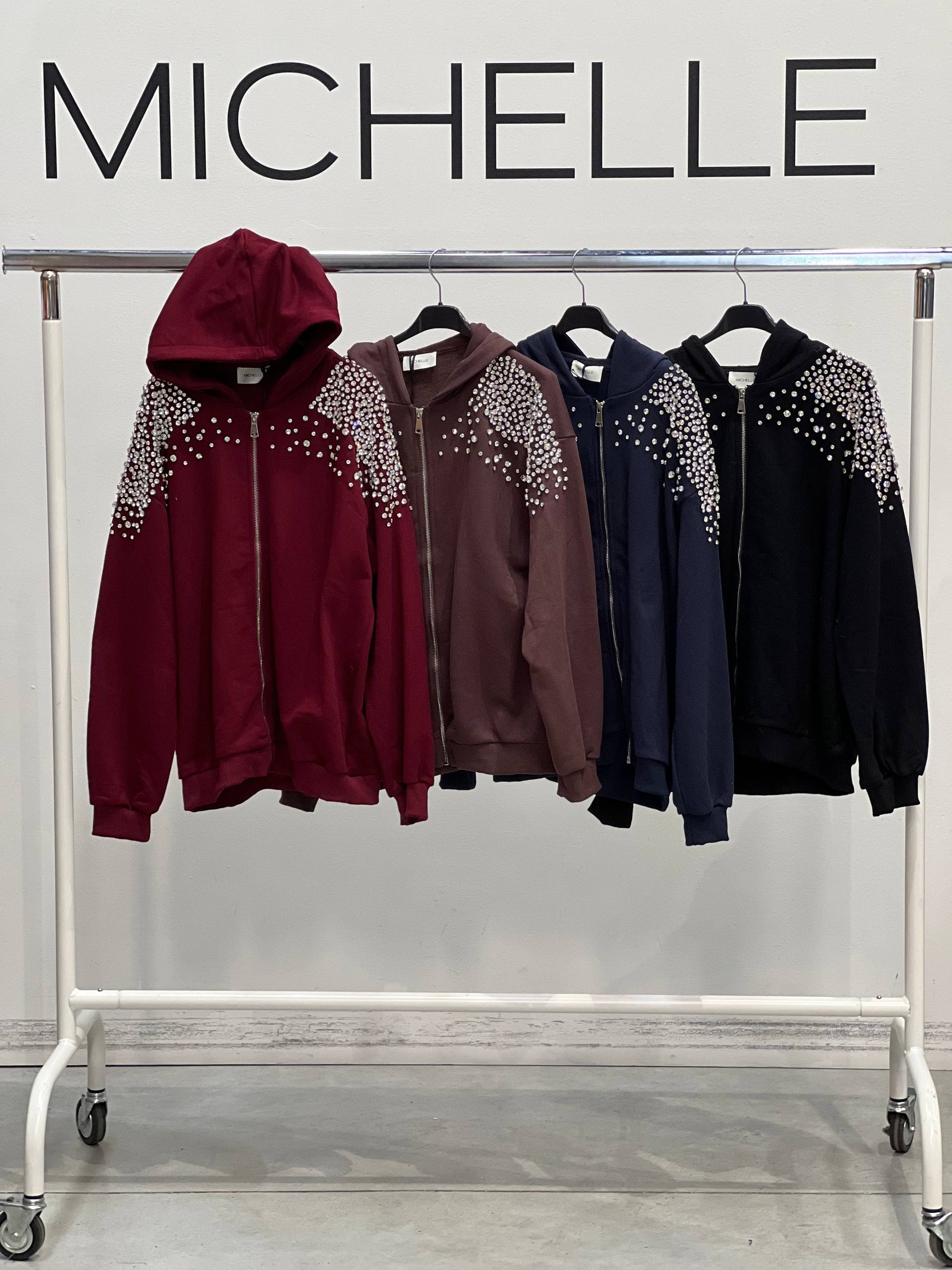 Amelie Follies (Michelle)