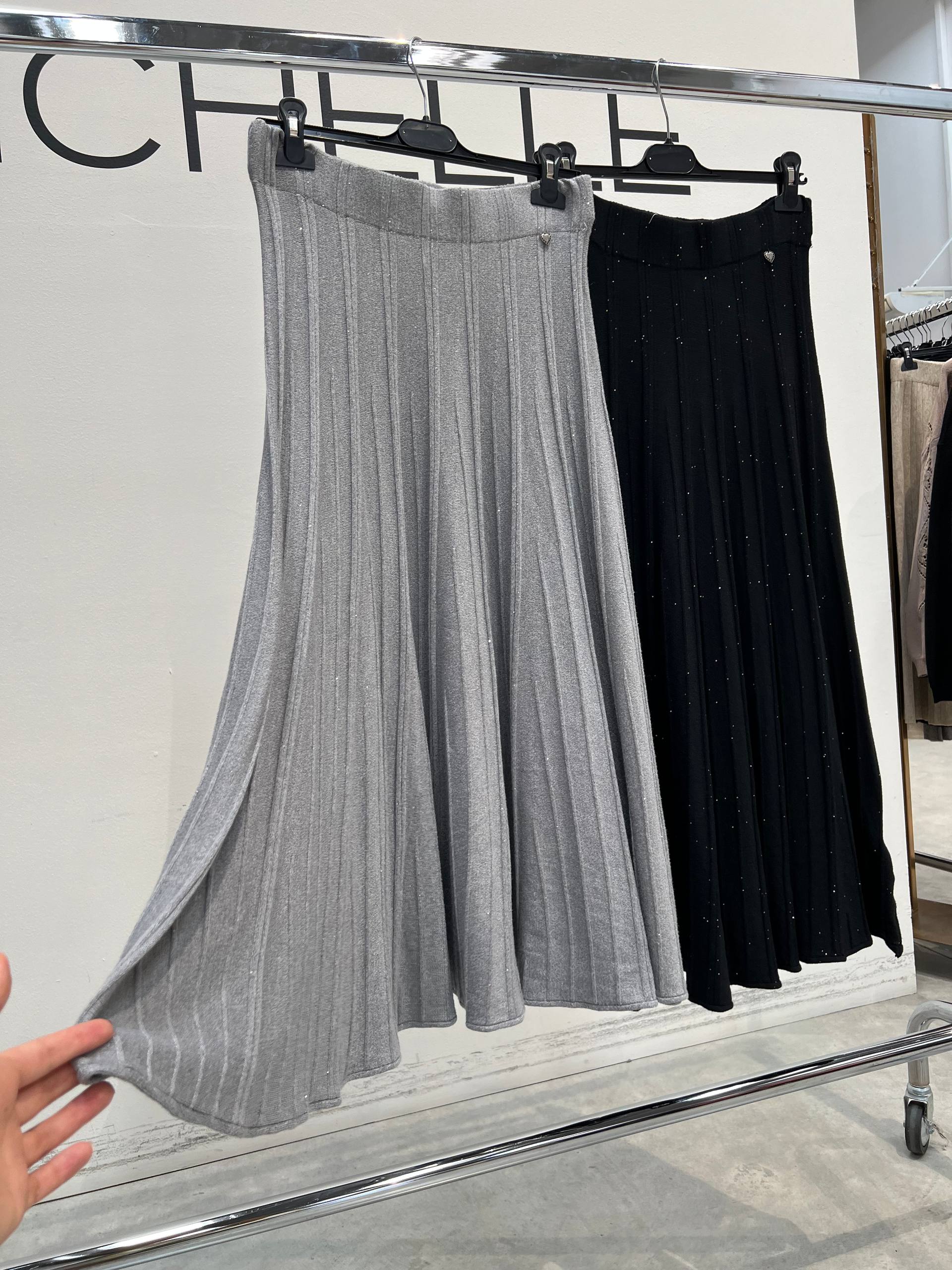 Amelie Follies (Michelle)