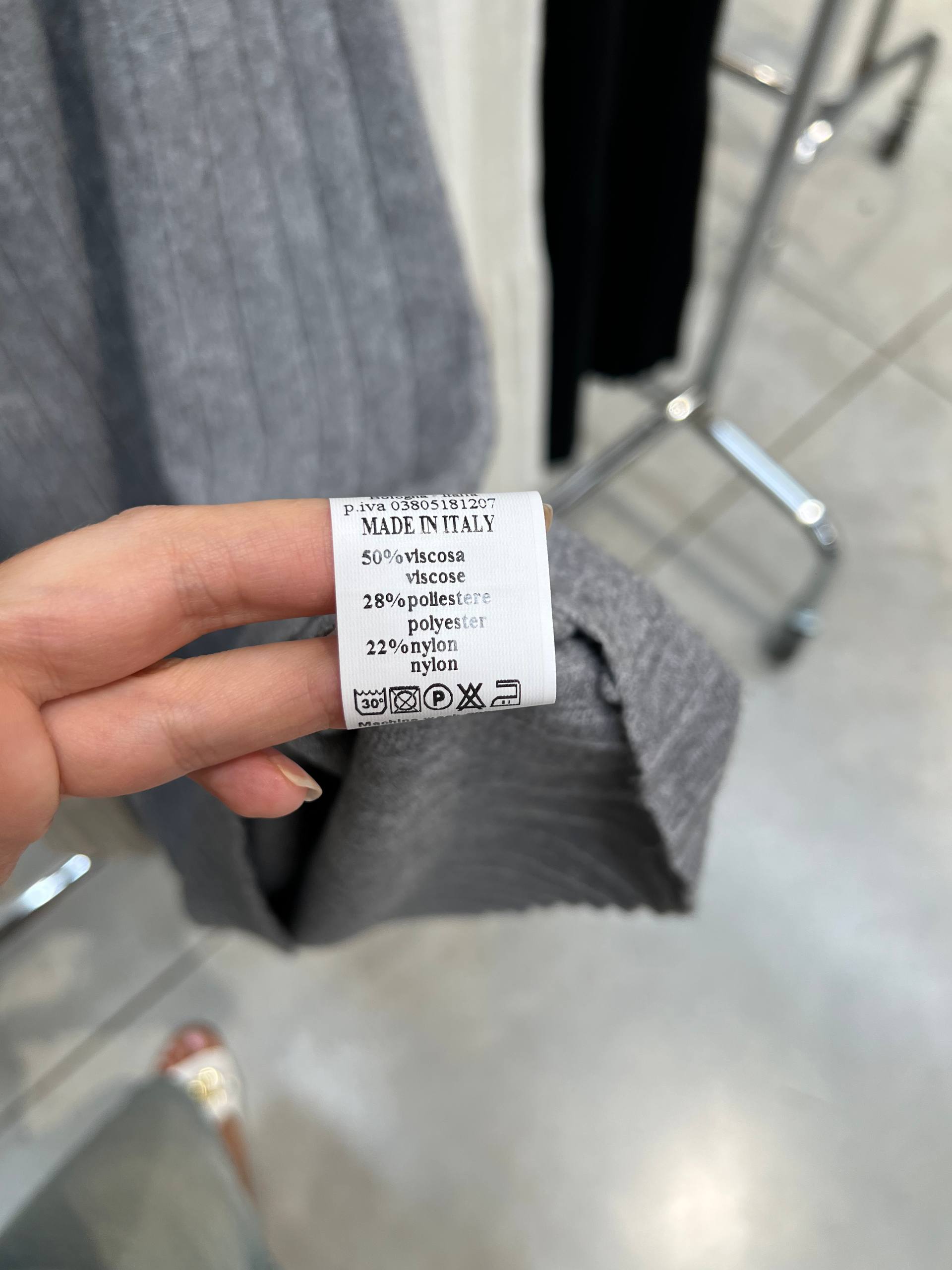 Amelie Follies (Michelle)