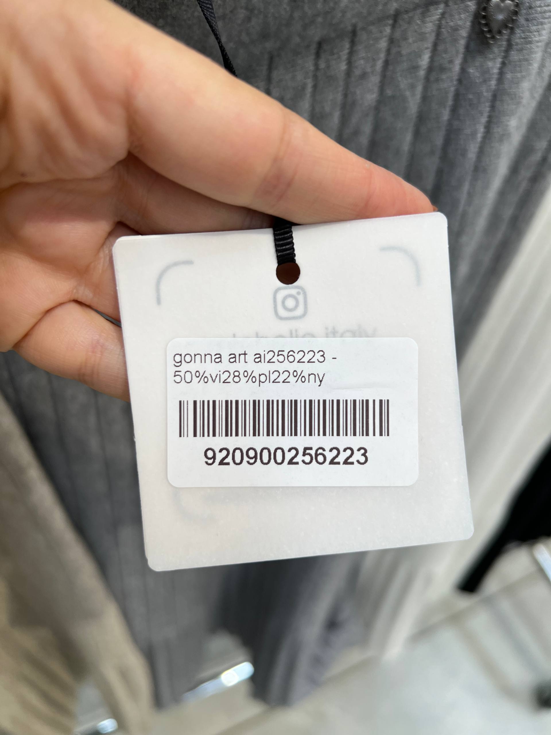 Amelie Follies (Michelle)