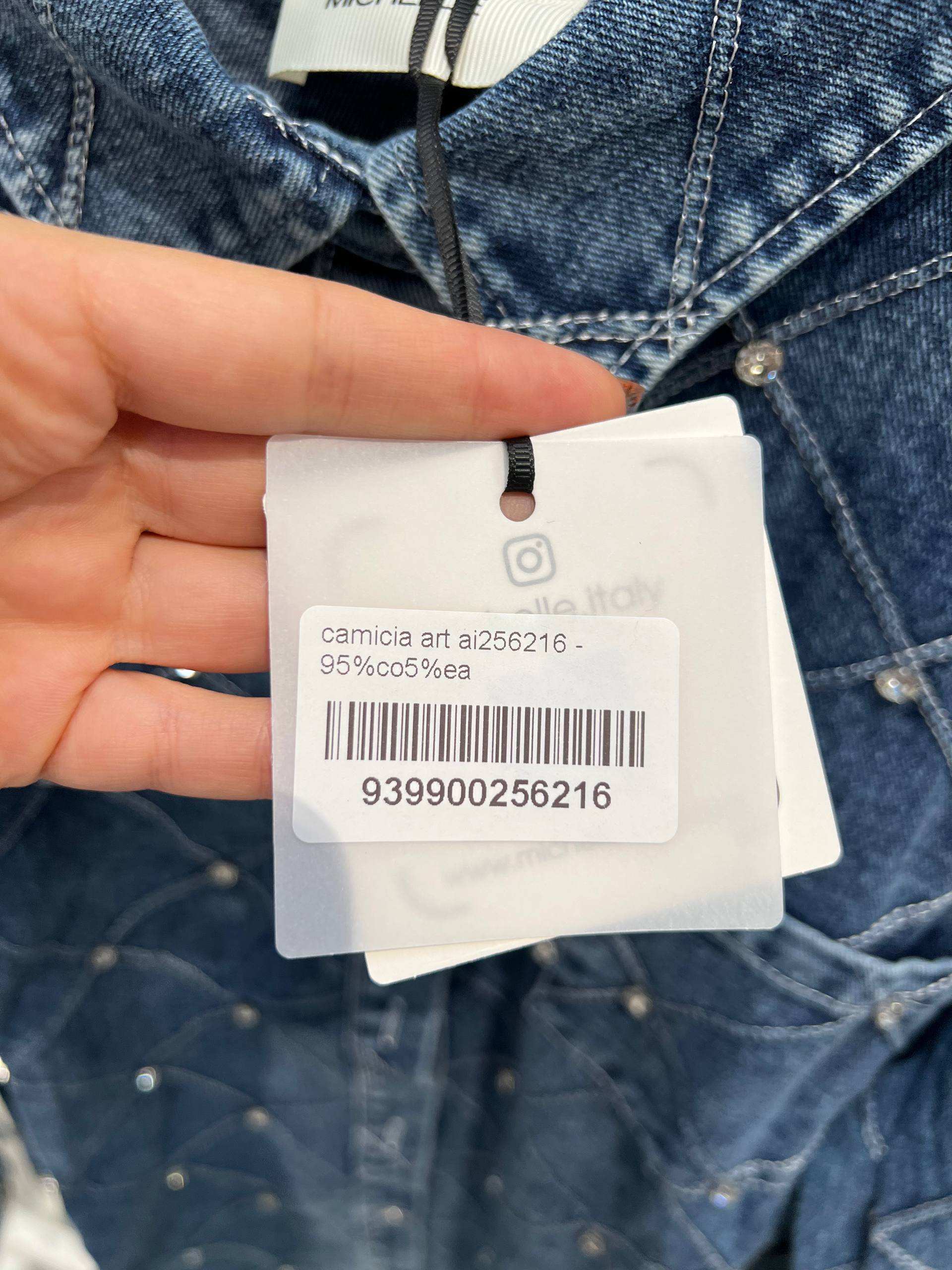 Amelie Follies (Michelle)