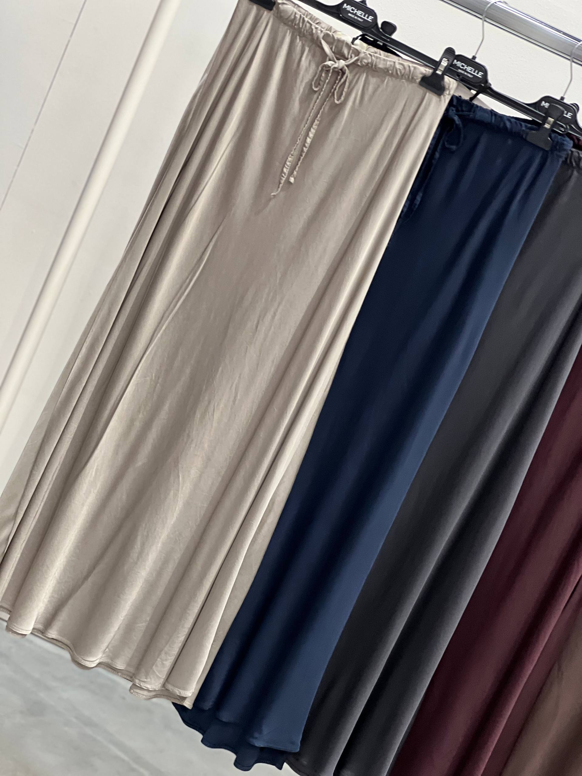 Amelie Follies (Michelle)